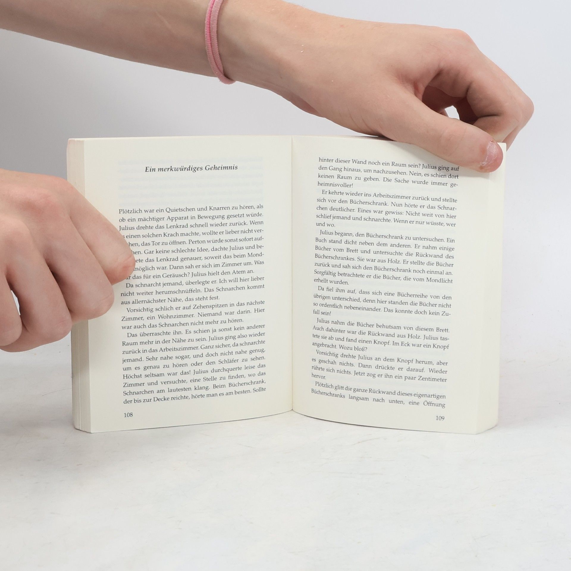 Enid Blyton Fünf Freunde geraten in Schwierigkeiten