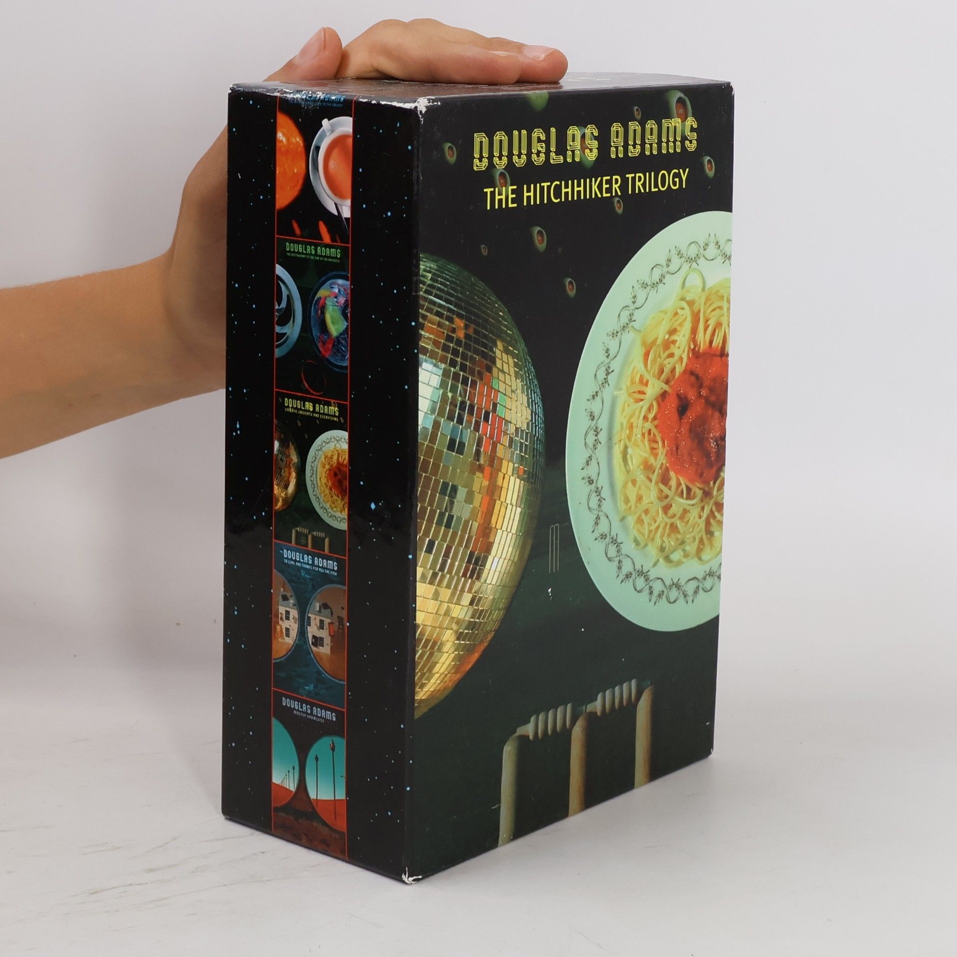 Douglas Adams The Hitchhiker's Guide to The Galaxy