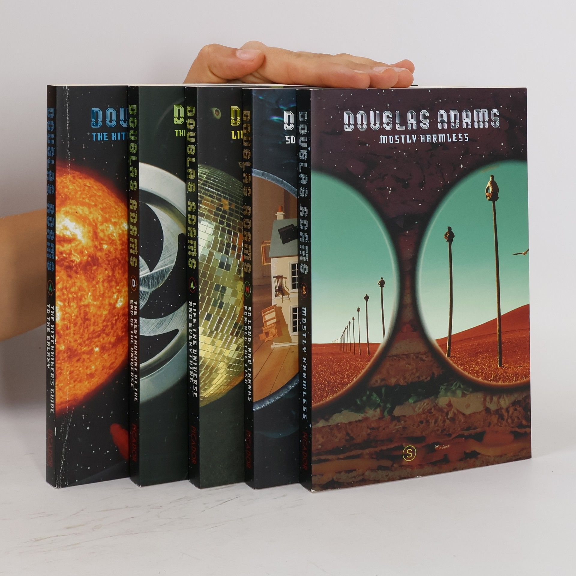 Douglas Adams The Hitchhiker's Guide to The Galaxy