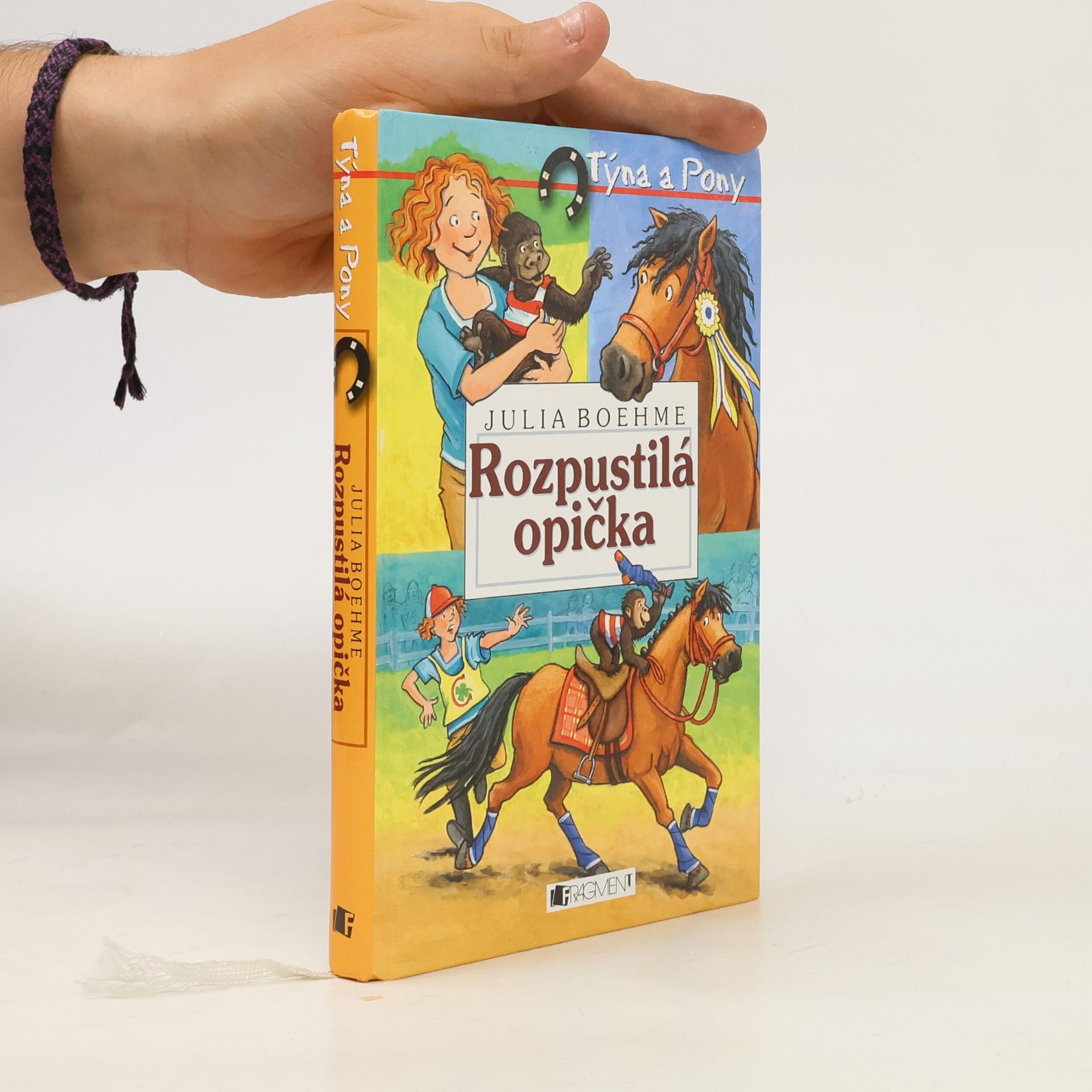 Týna a Pony. Rozpustilá opička