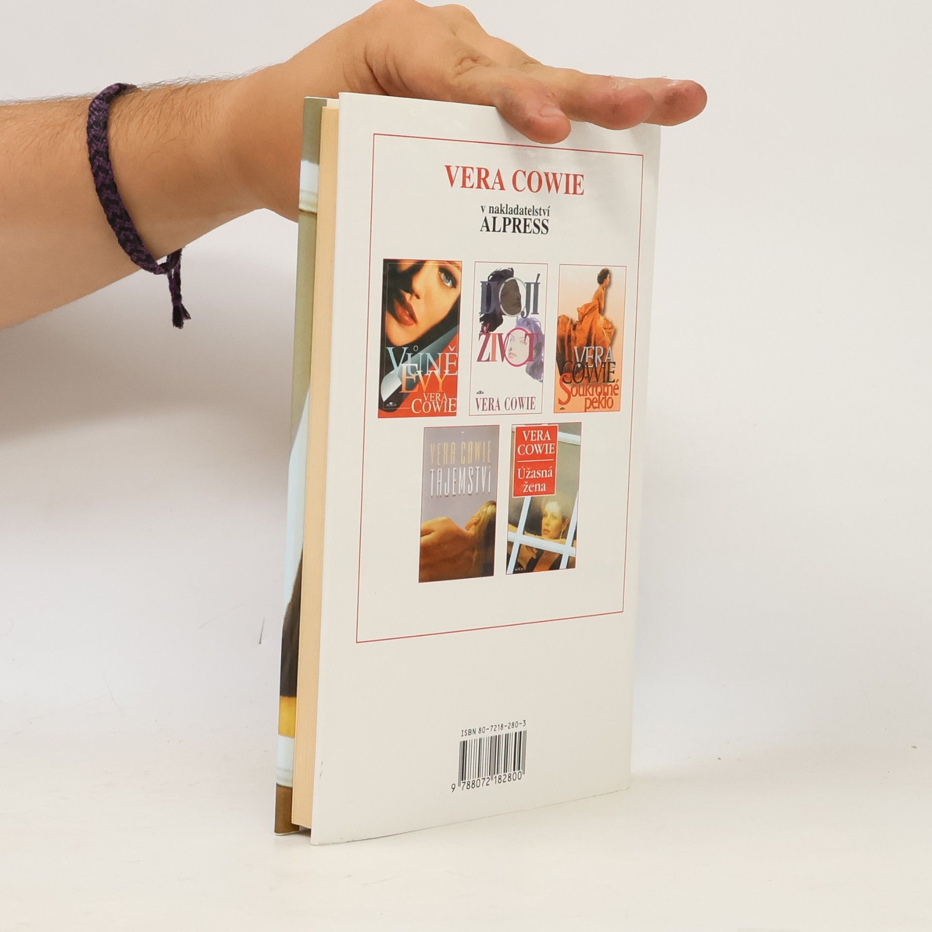 Vera Cowie Úžasná žena