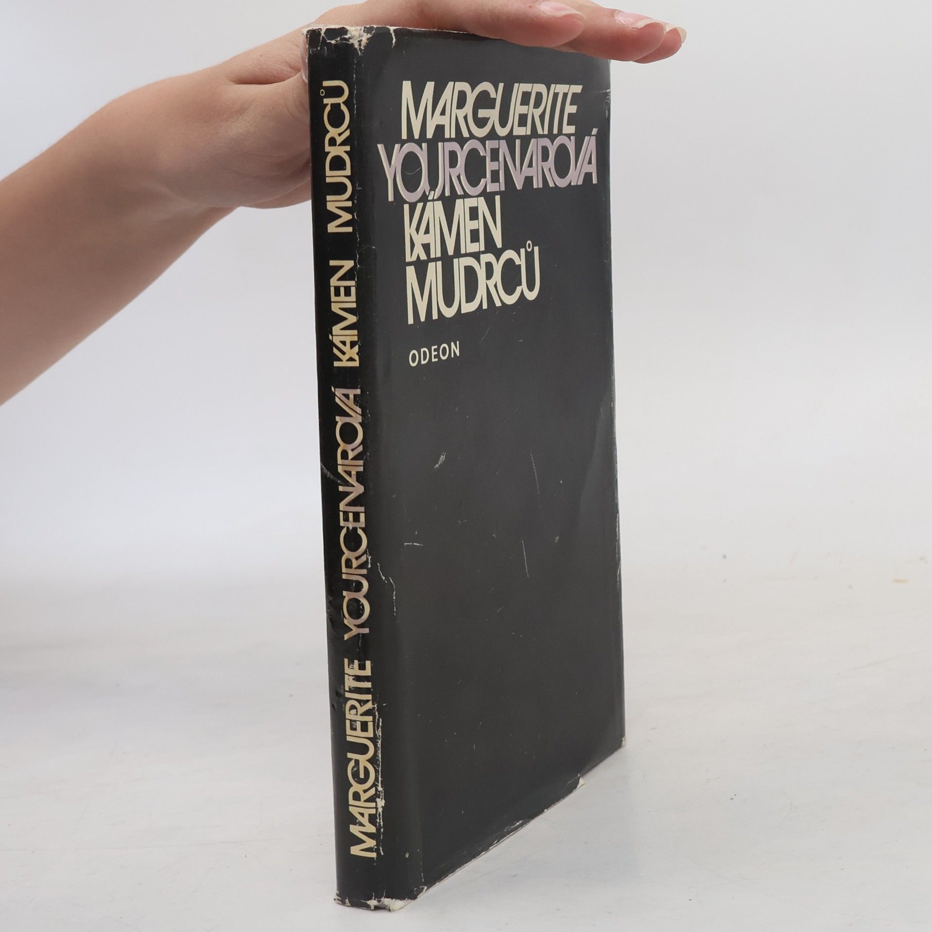 Marguerite Yourcenar Kámen mudrců