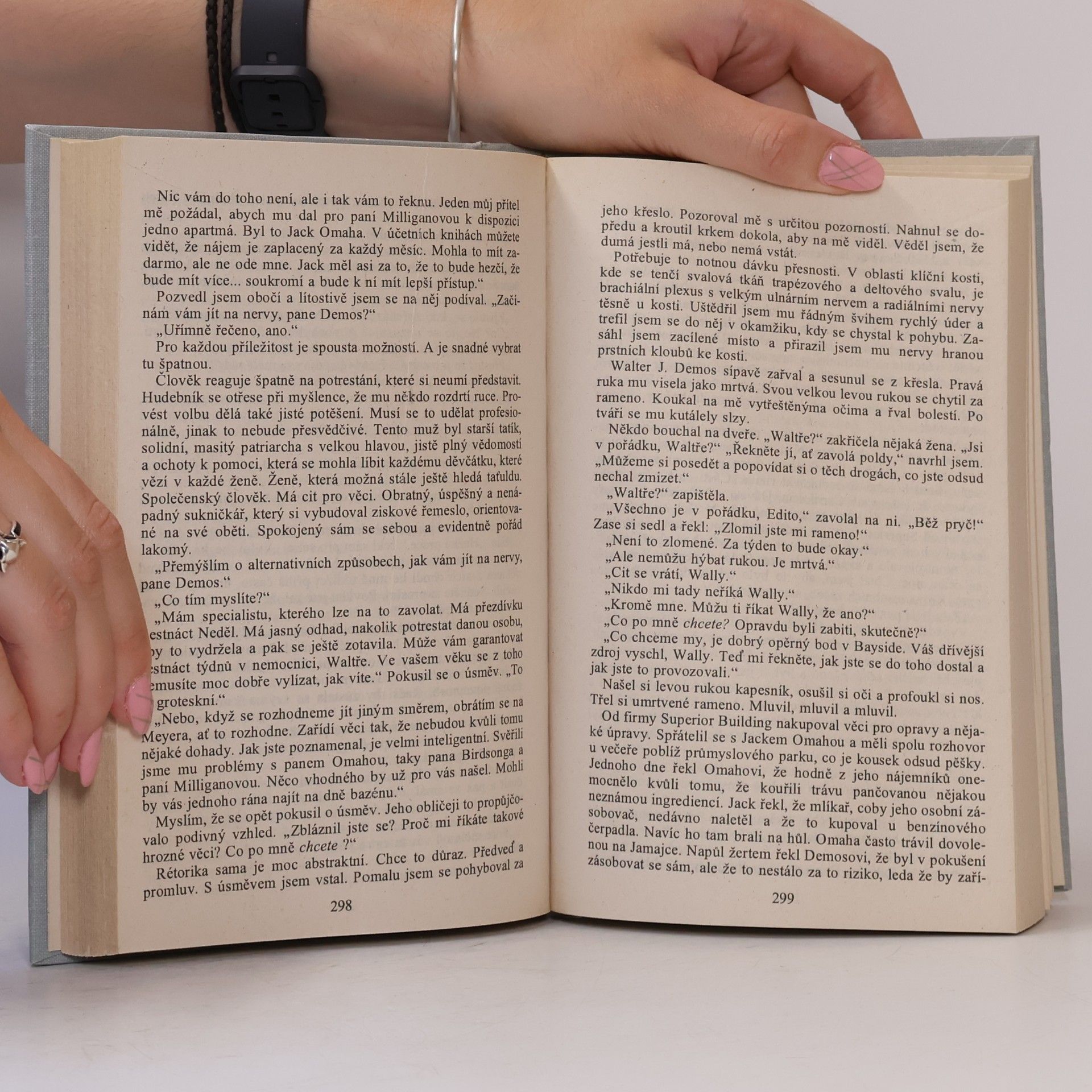 John D. MacDonald Třikrát havarijní poradce Travis McGee