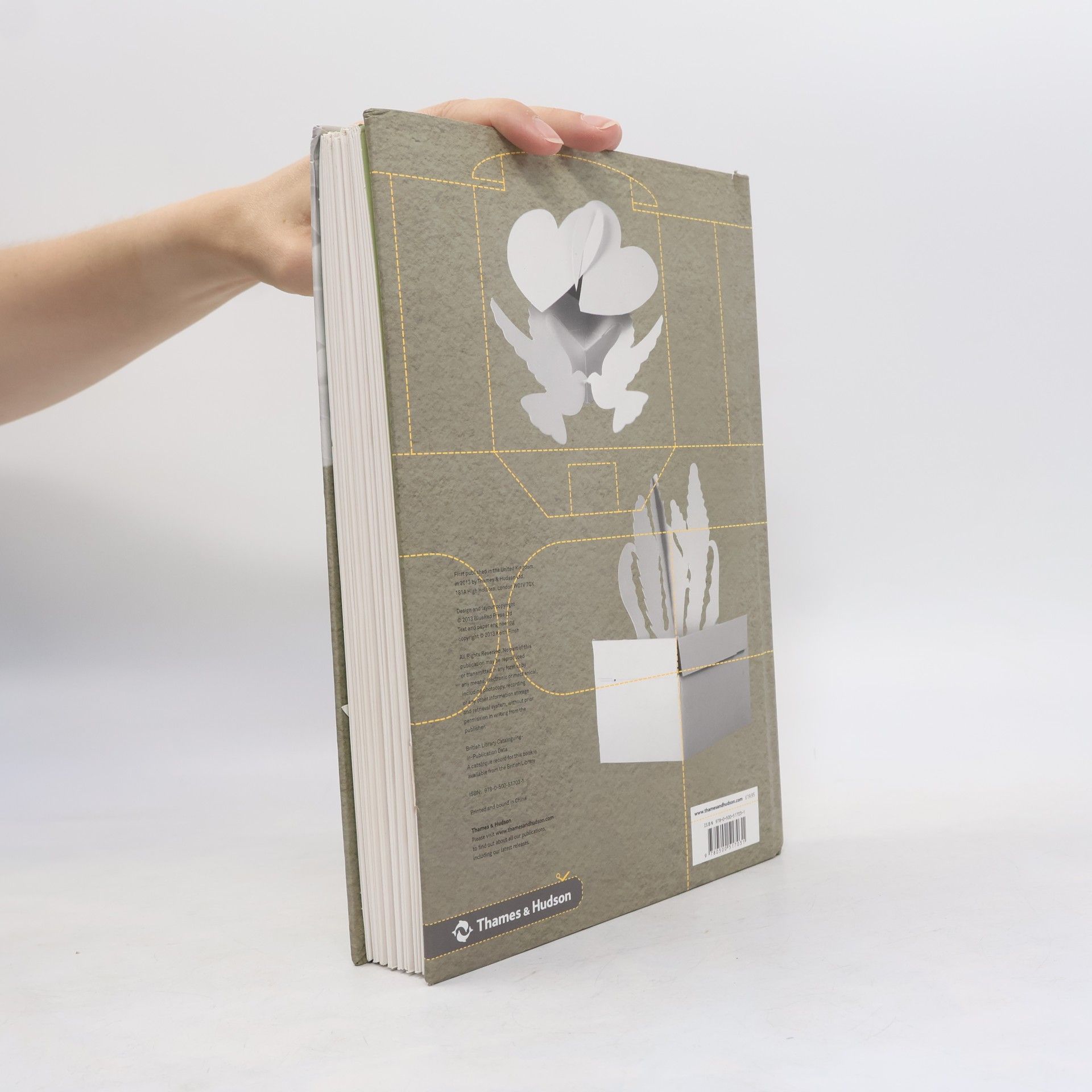 Keith Finch Paper engineering for designers. Pop-up skills and techniques