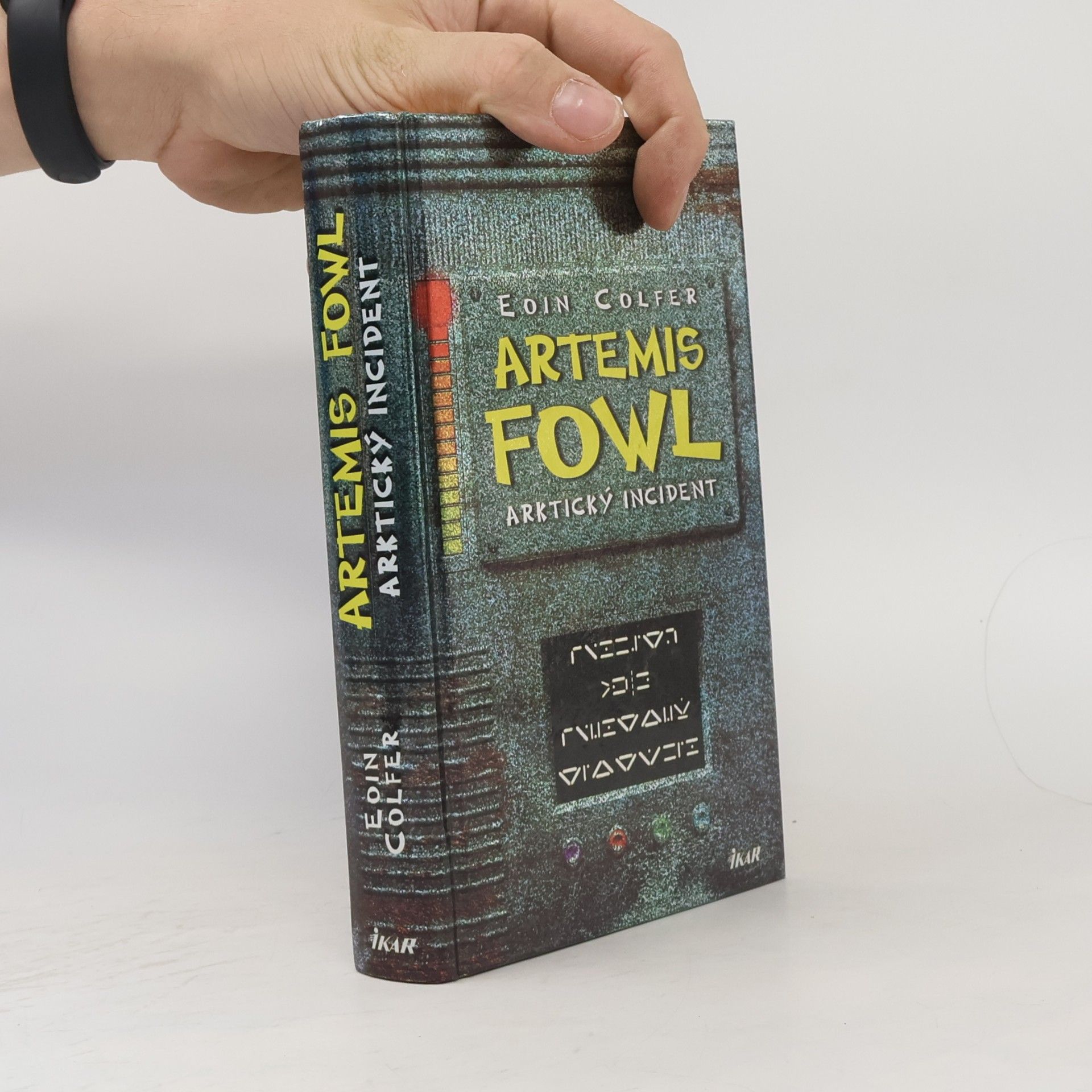Eoin Colfer Arktický incident