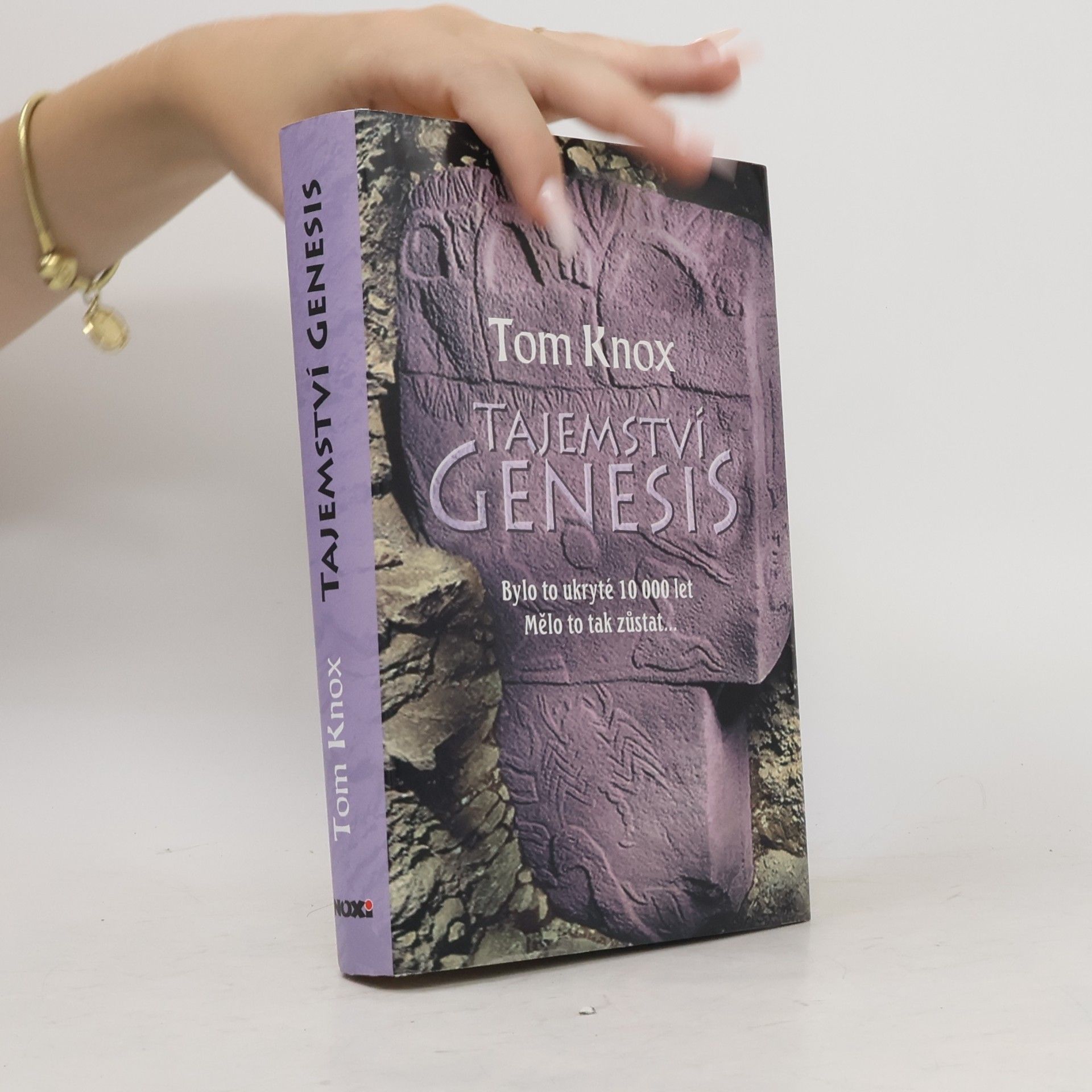 S. K. Tremayne Tajemství Genesis