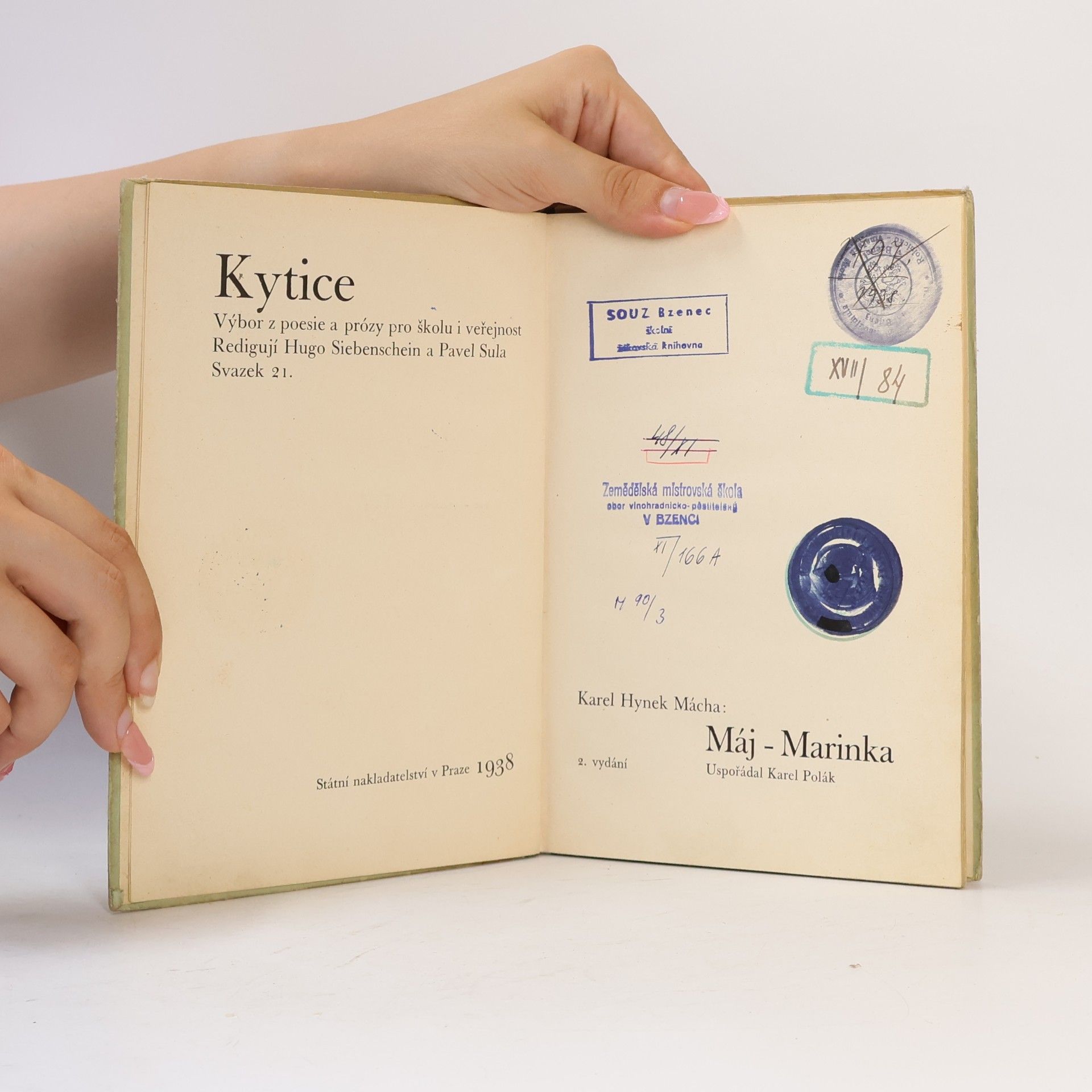 Karel Hynek Mácha Máj ; Márinka