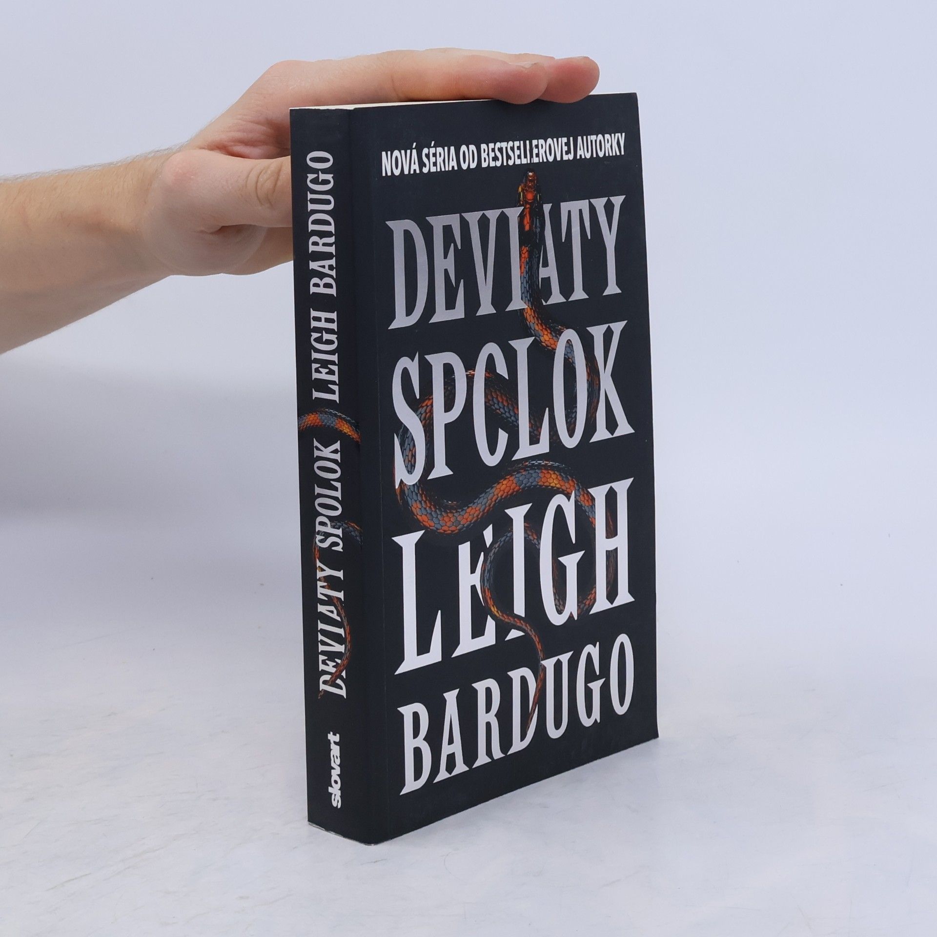 Leigh Bardugo Deviaty spolok
