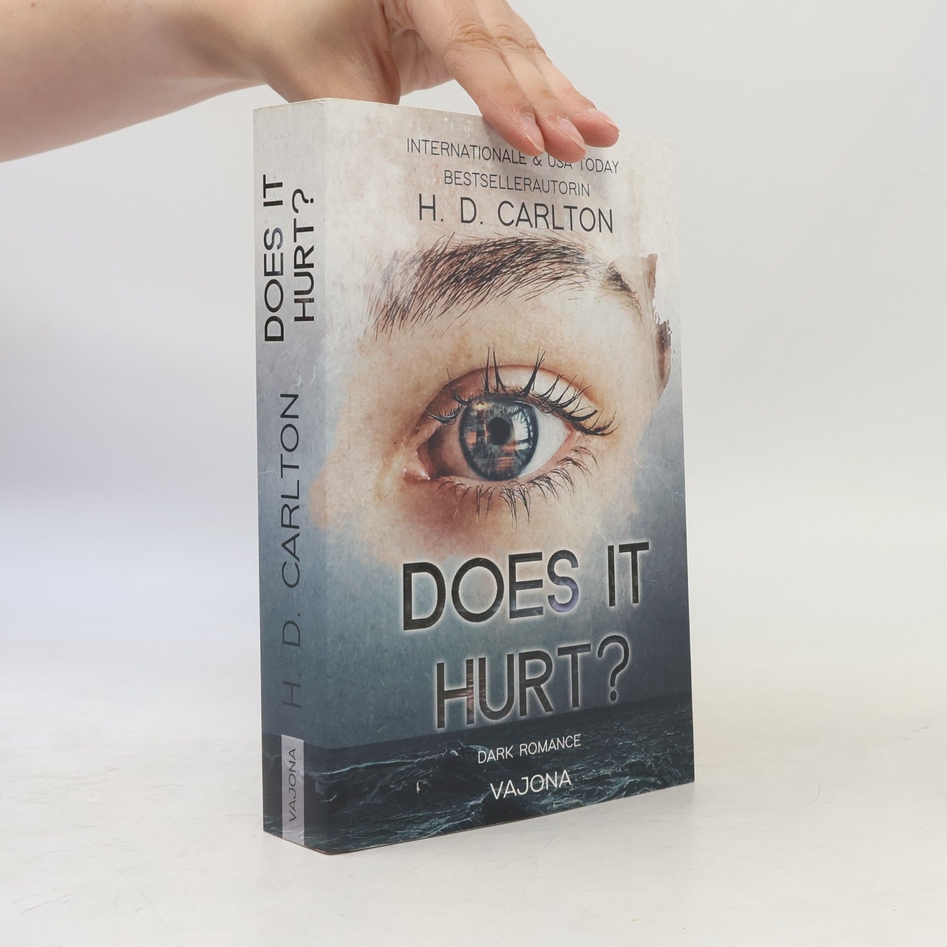 H. D. Carlton Does It Hurt?