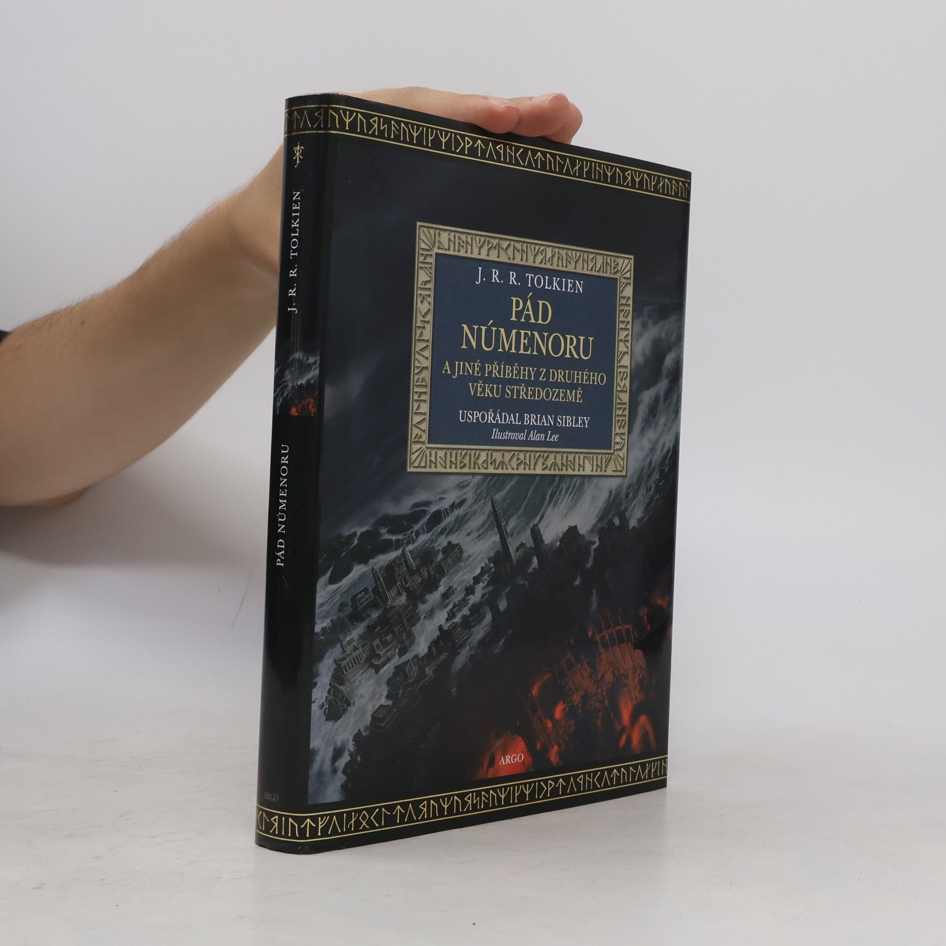 J. R. R. Tolkien Pád Númenoru a jiné příběhy z druhého věku Středozemě