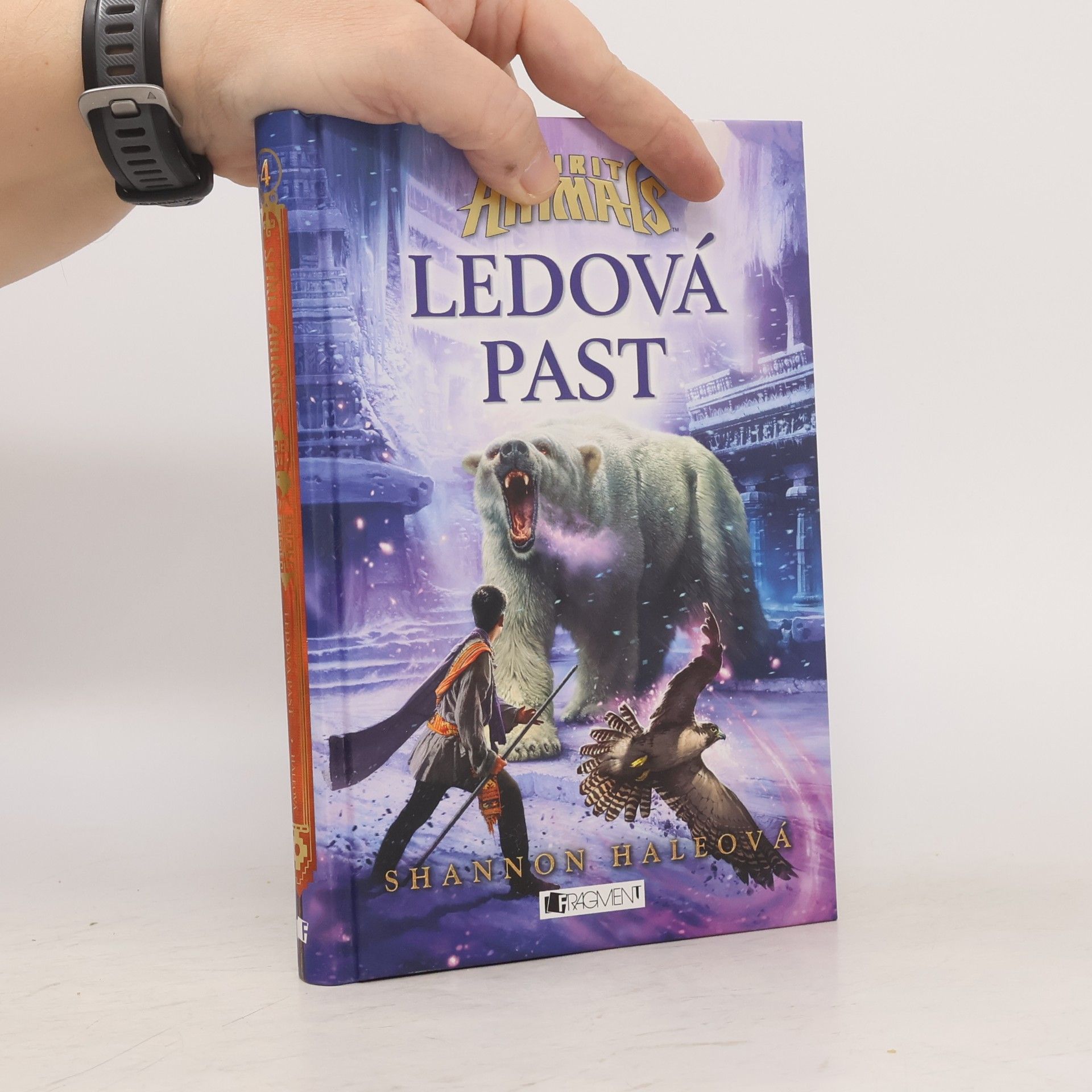 Shannon Hale Ledová past