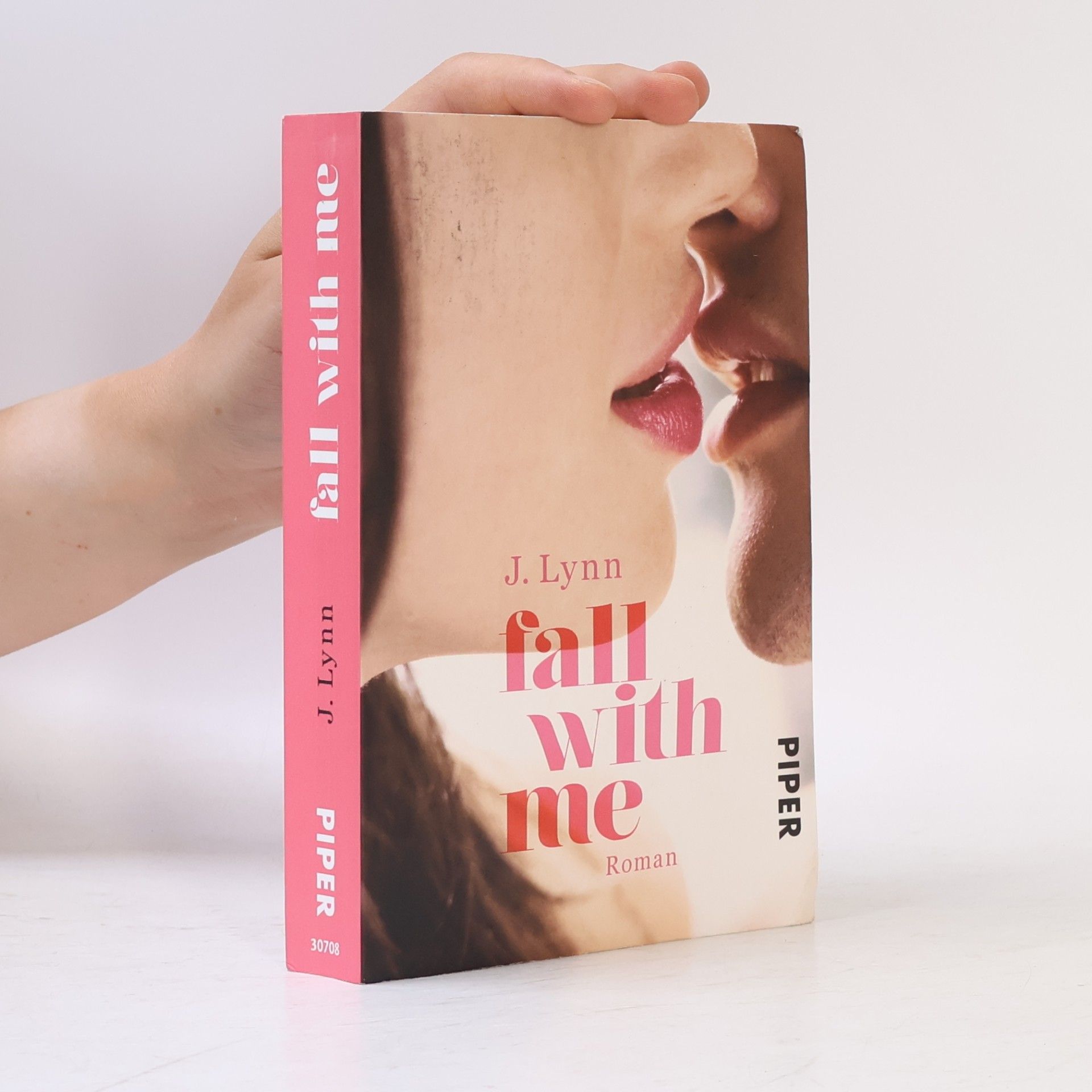 Jennifer Armentrout Fall with me