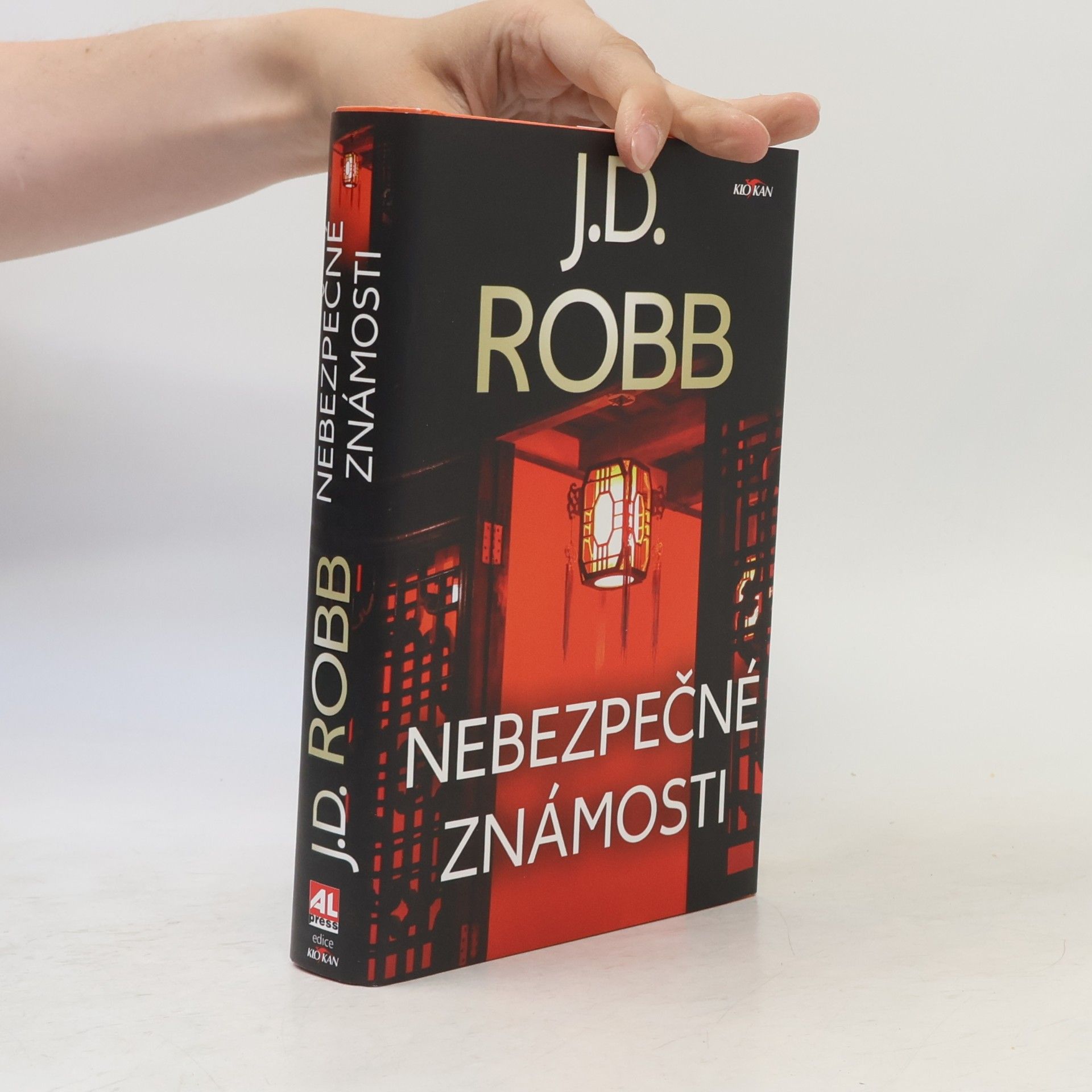 Nora Roberts Nebezpečné známosti