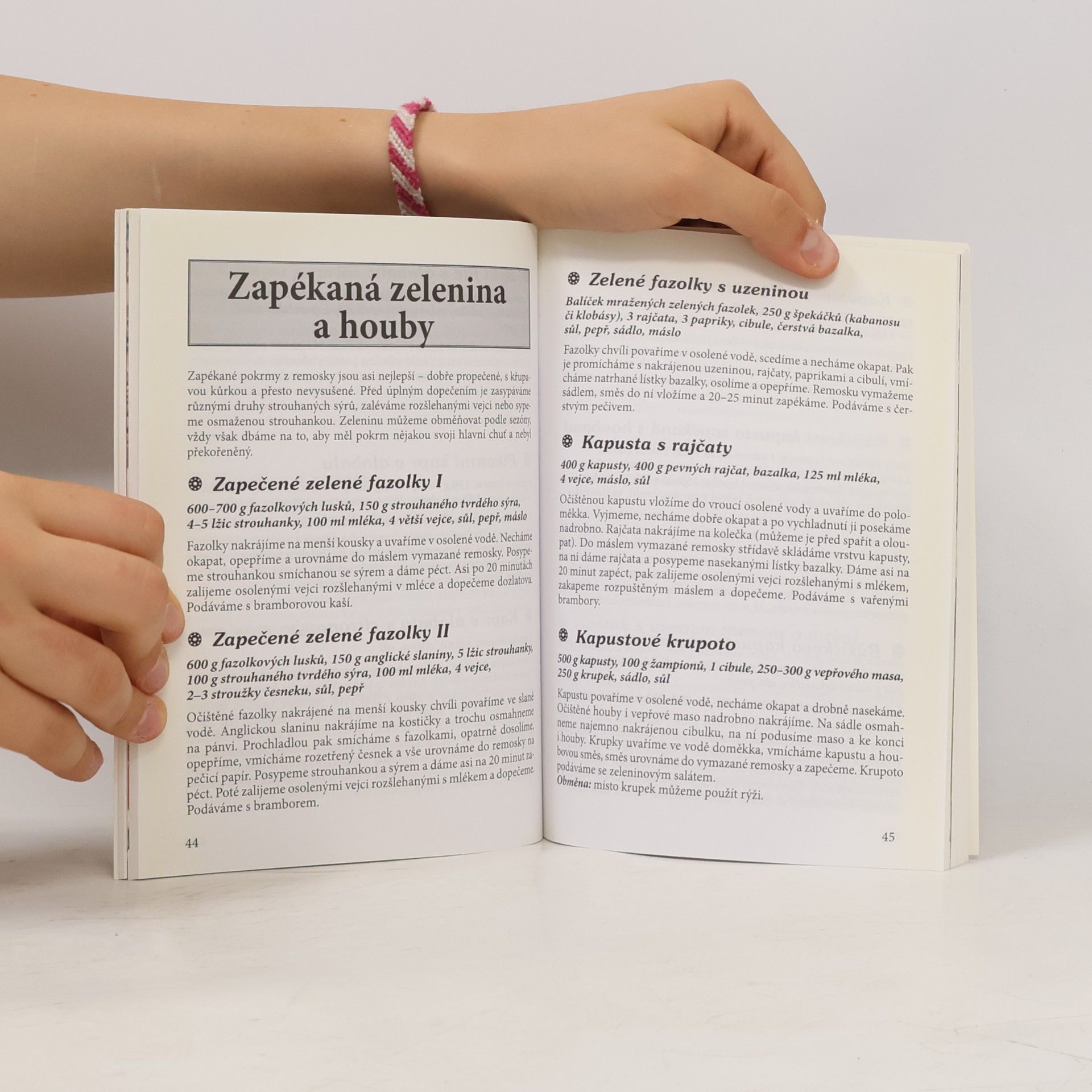 Iva Trhoňová Remoska v moderní kuchyni