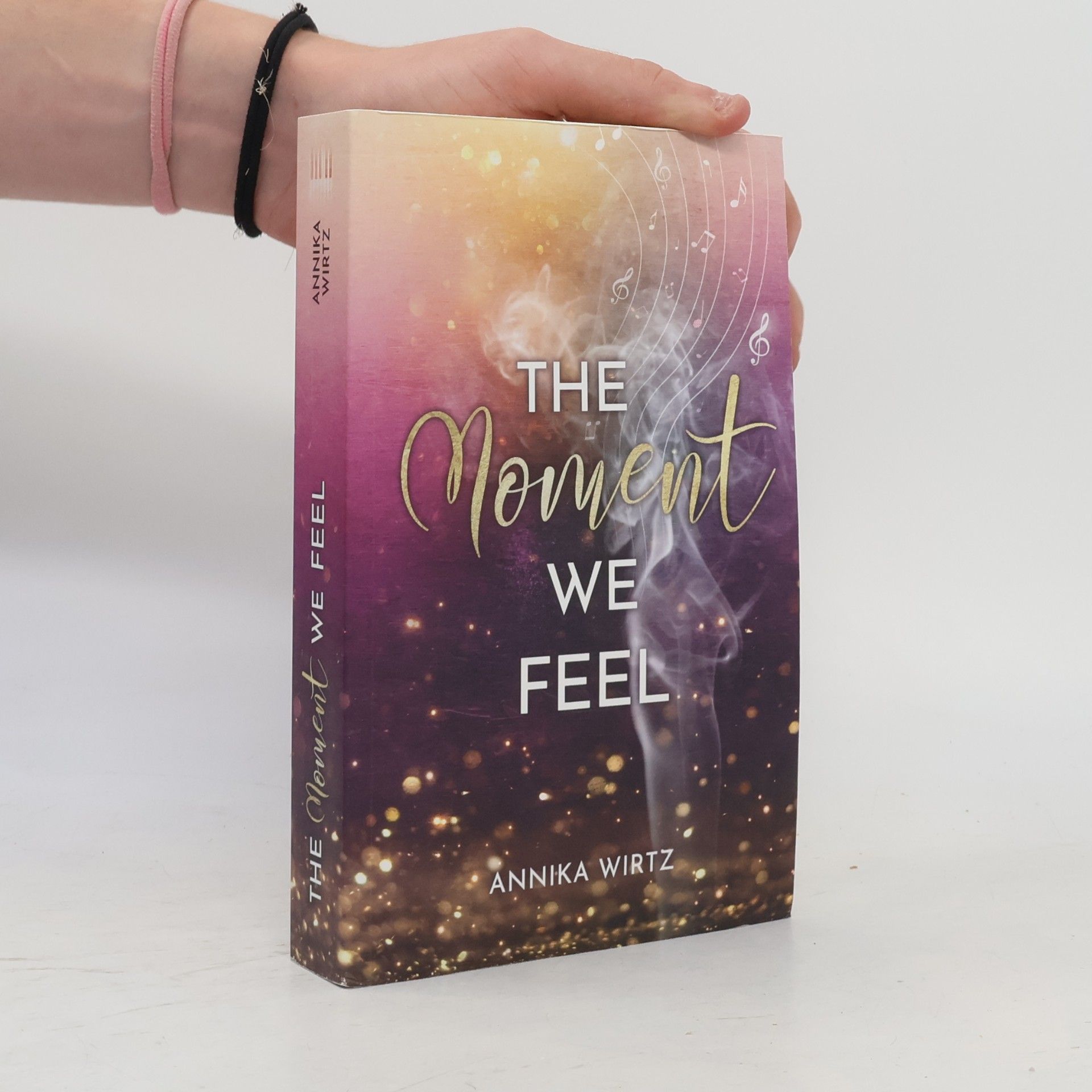 Annika Wirtz The Moment we Feel