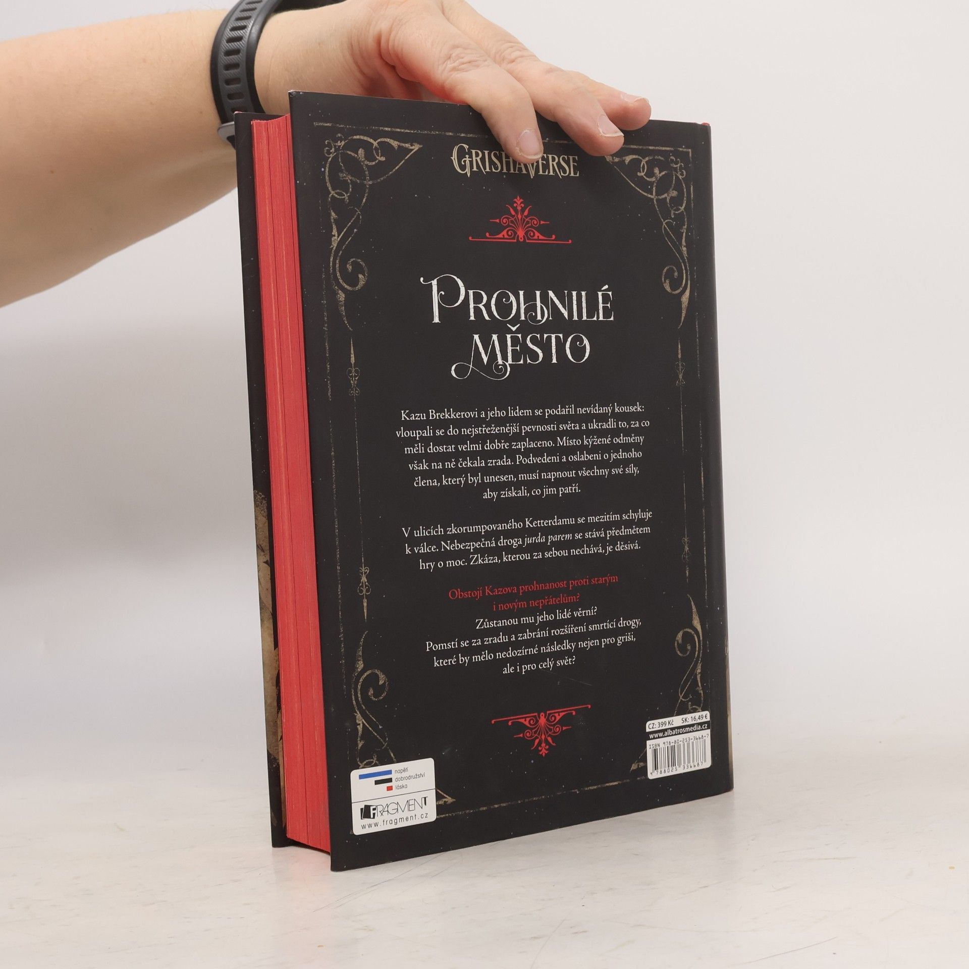 Leigh Bardugo Prohnilé město