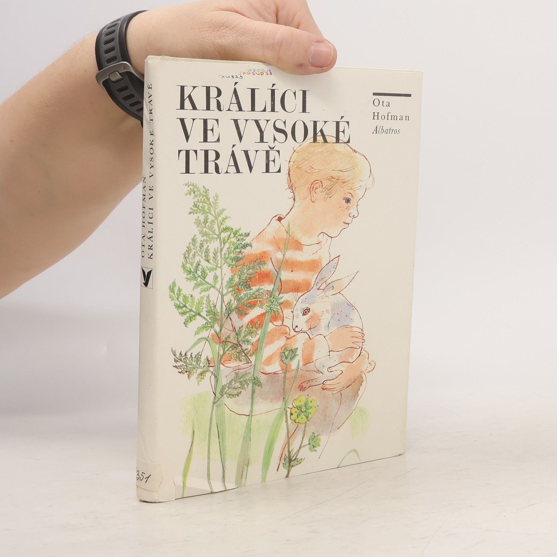 Ota Hofman Králíci ve vysoké trávě