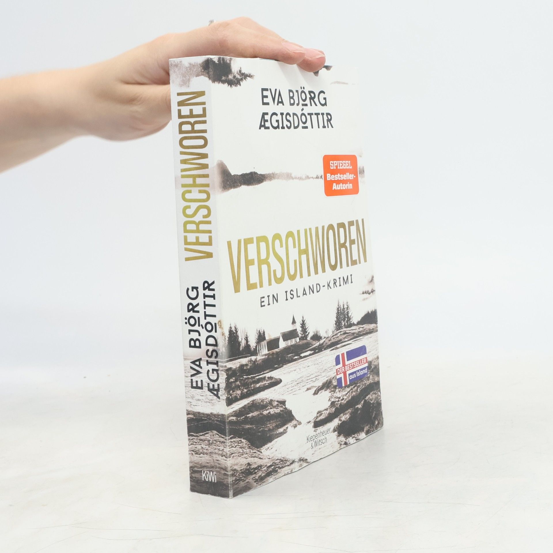 Eva Bjorg Ægisdóttir Verschworen