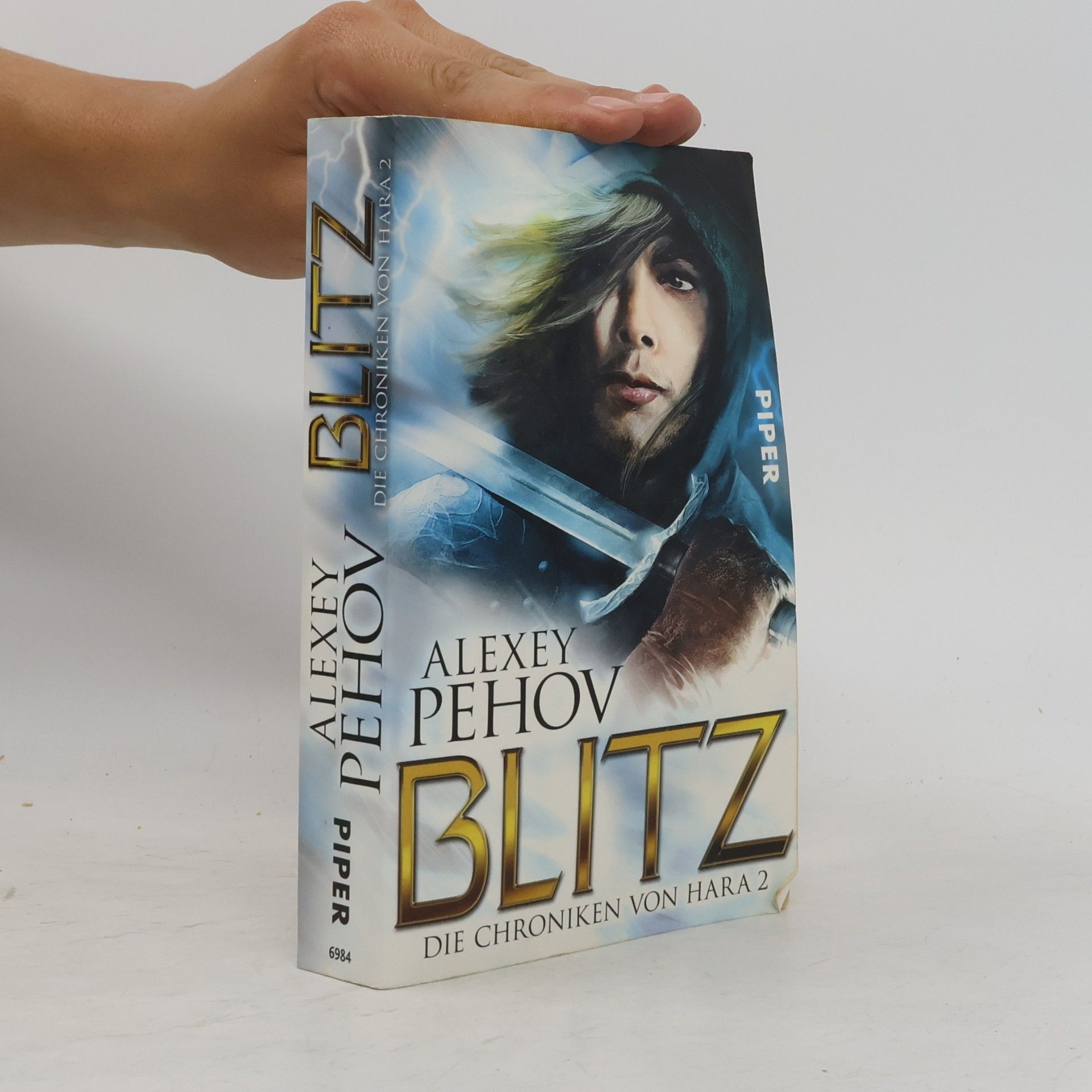 Alexei Jurjewitsch Pechow Die Chroniken von Hara, Blitz
