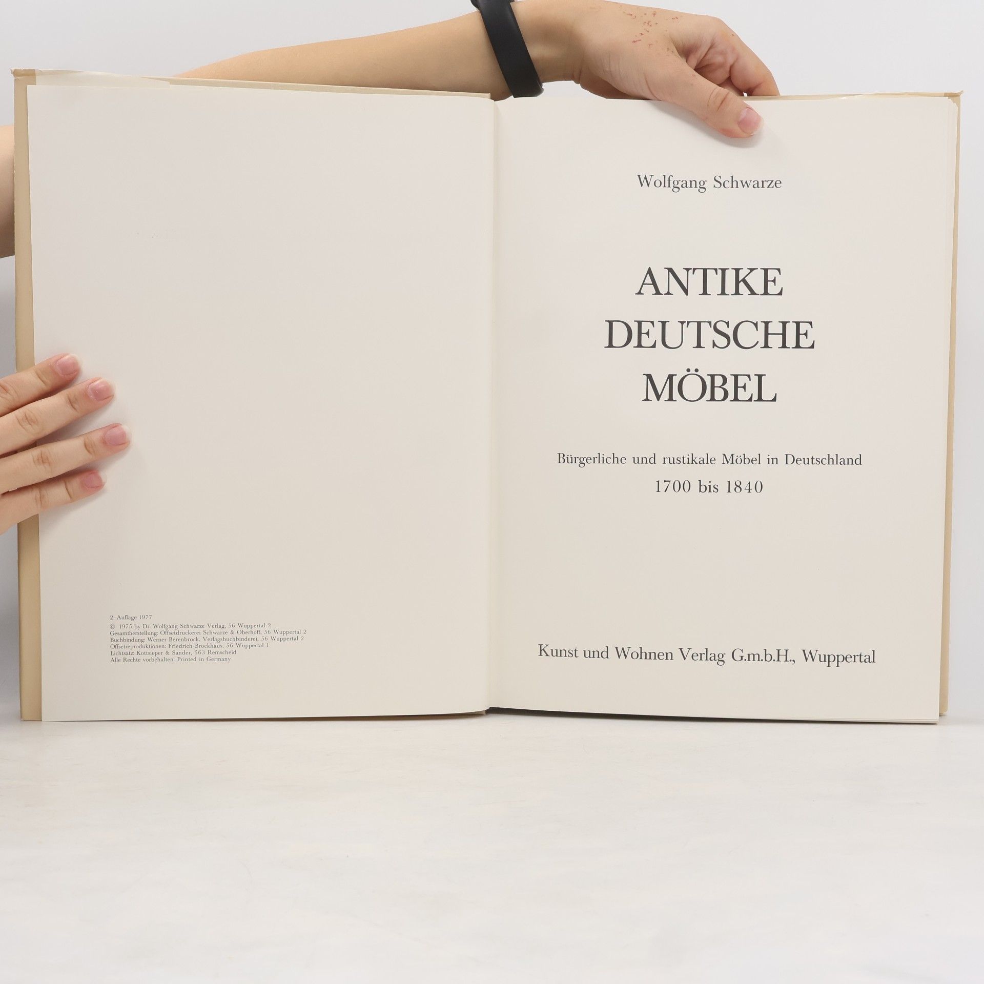 Wolfgang Schwarze Antike deutsche Möbel