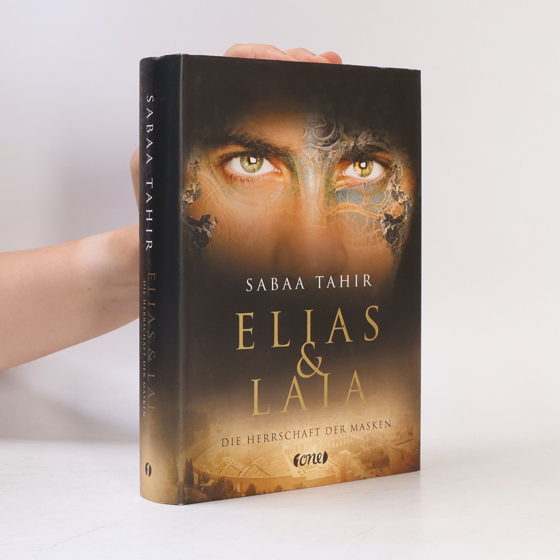 Sabaa Tahir Elias & Laia