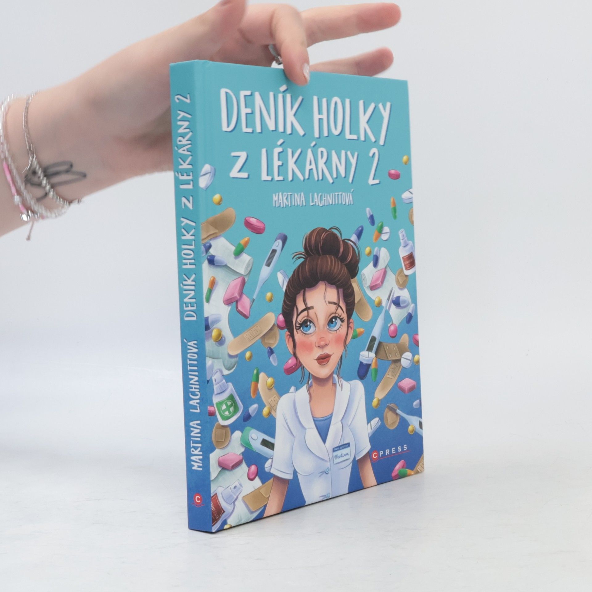 Martina Lachnittová Deník holky z lékárny 2