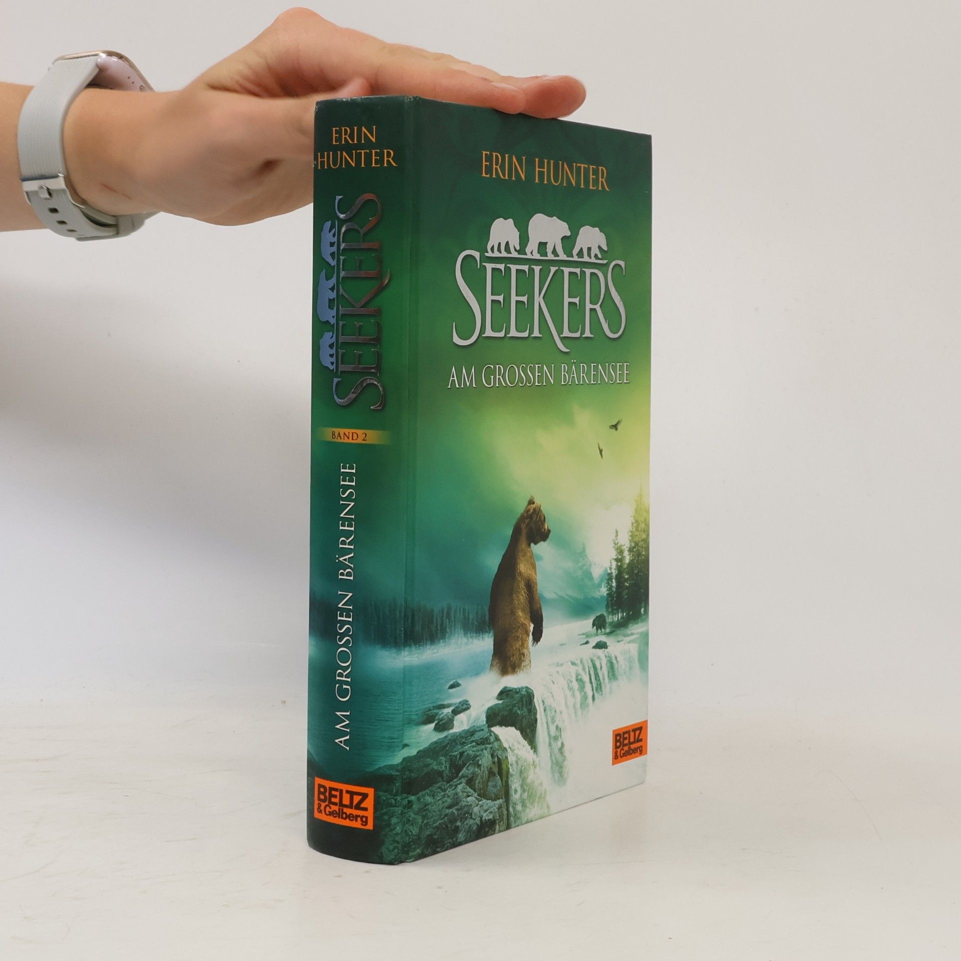 Erin Hunter Seekers