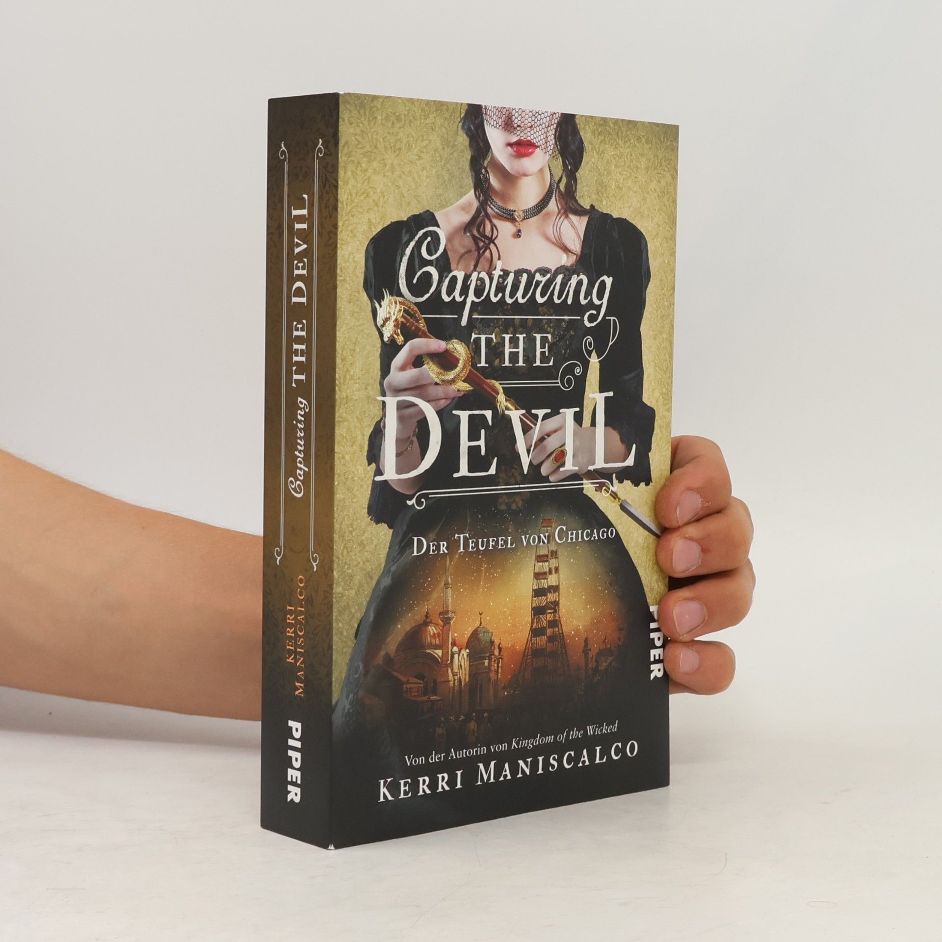 Kerri Maniscalco Capturing the Devil