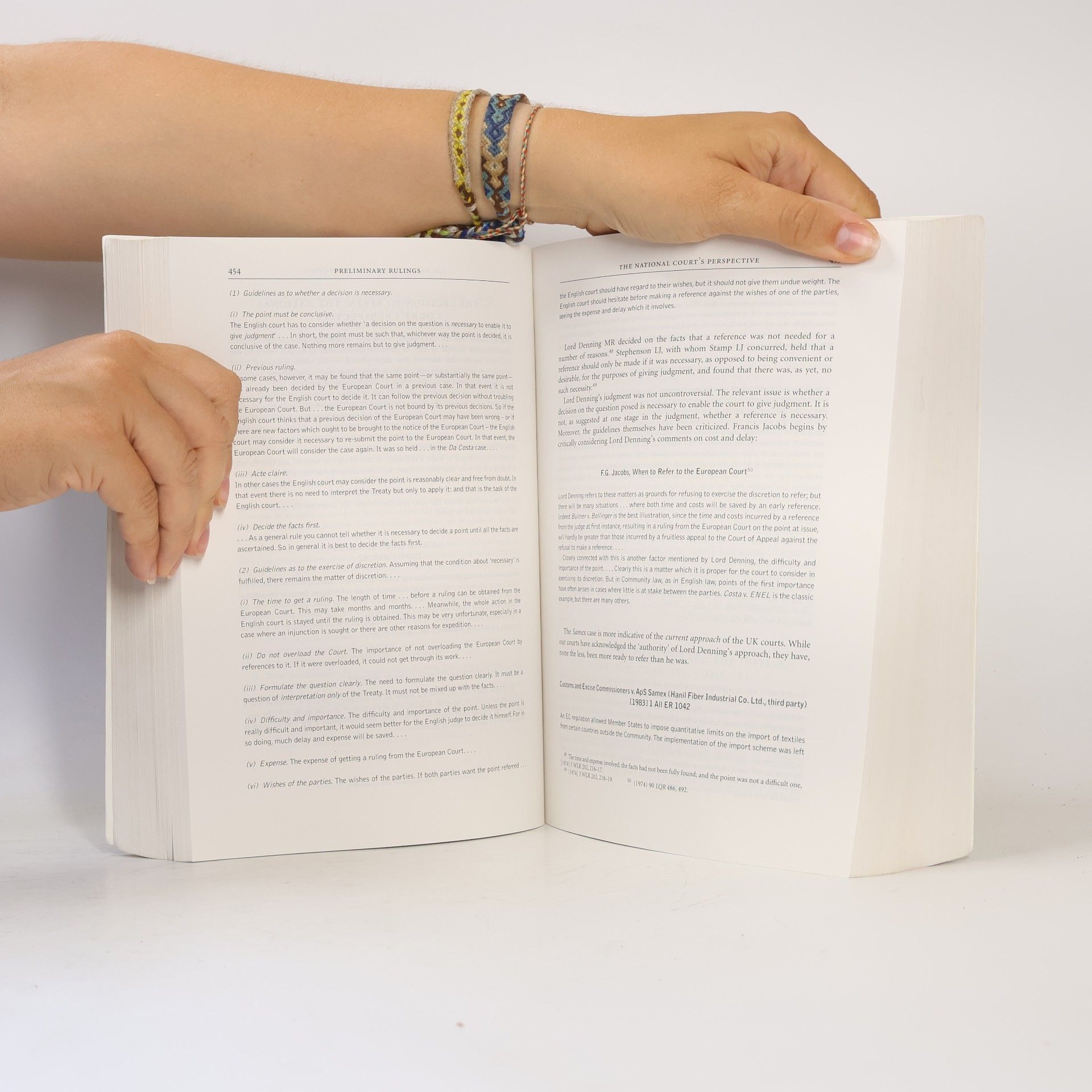 Paul P. Craig EU law : text, cases, and materials