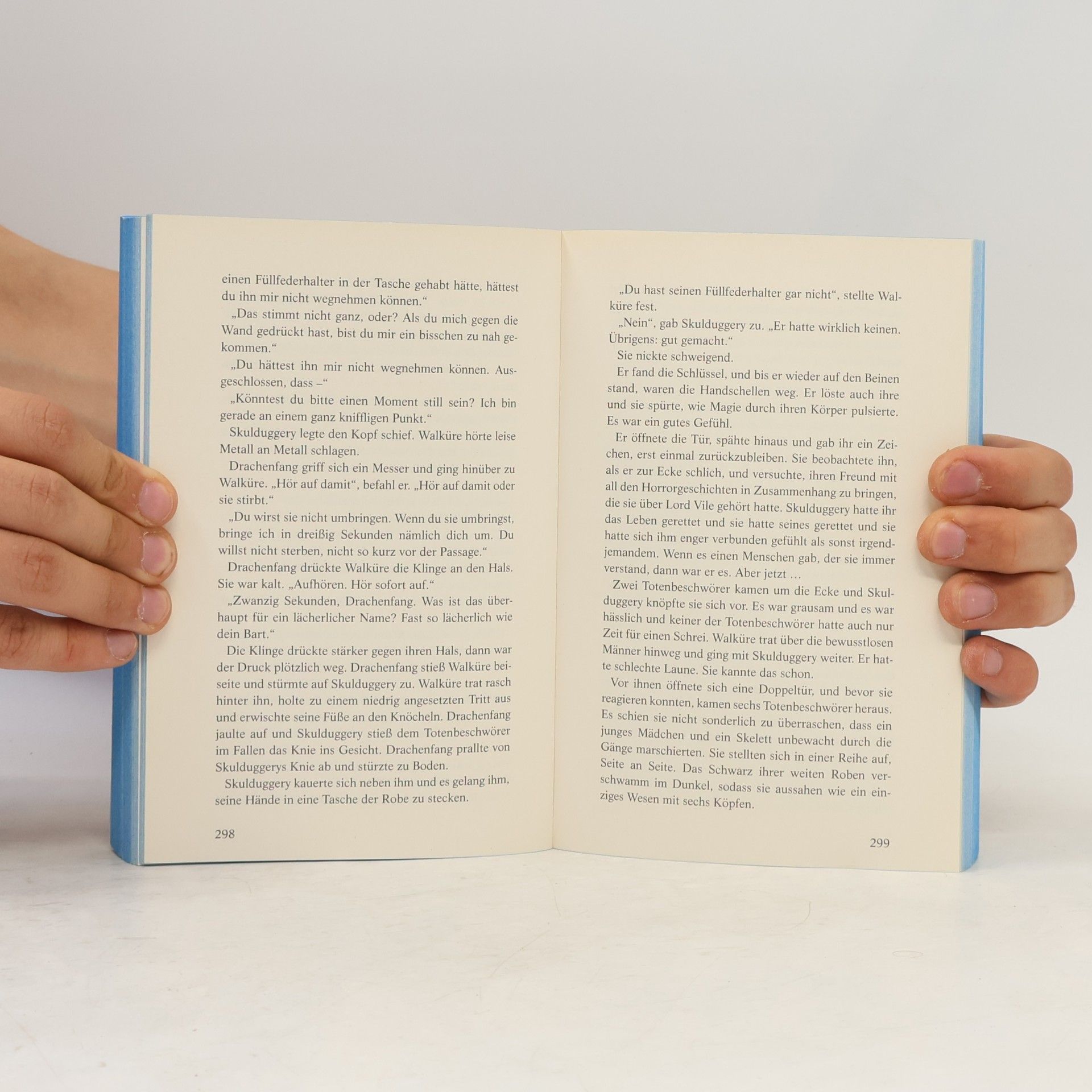 Derek Landy Skulduggery Pleasant. Passage der Totenbeschwörer