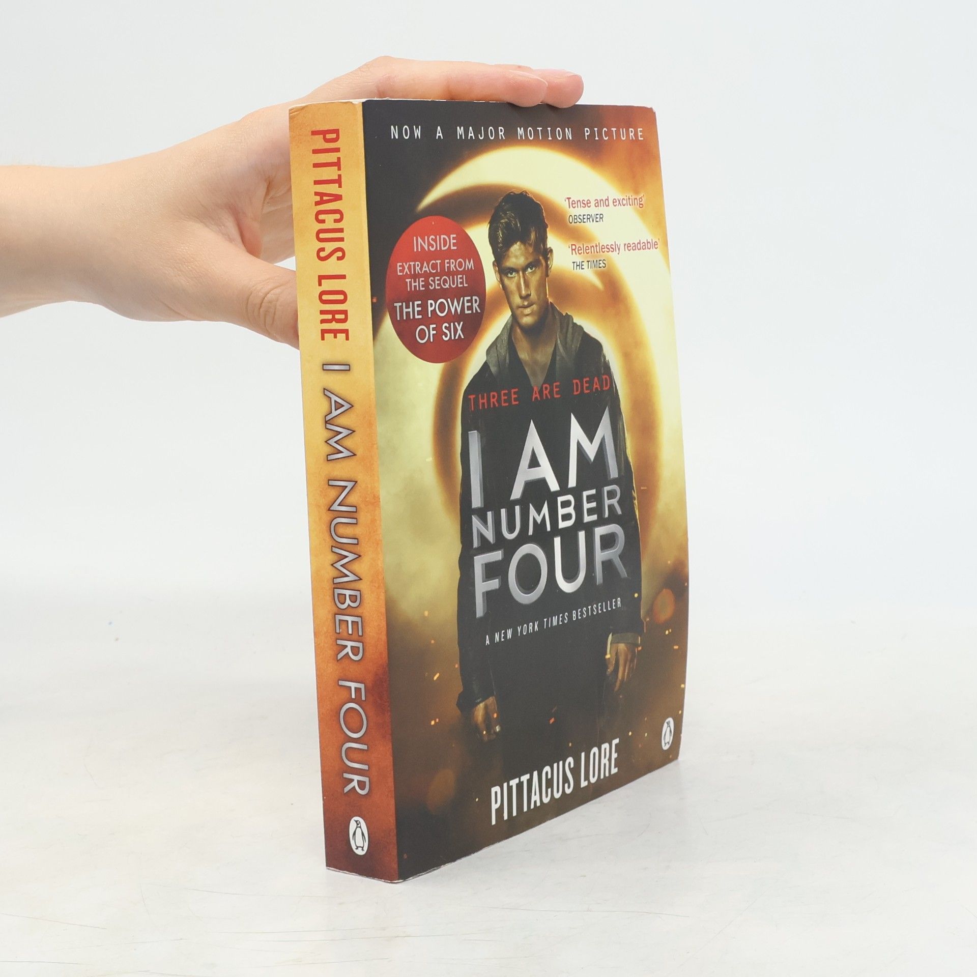 Pittacus Lore I am Number Four
