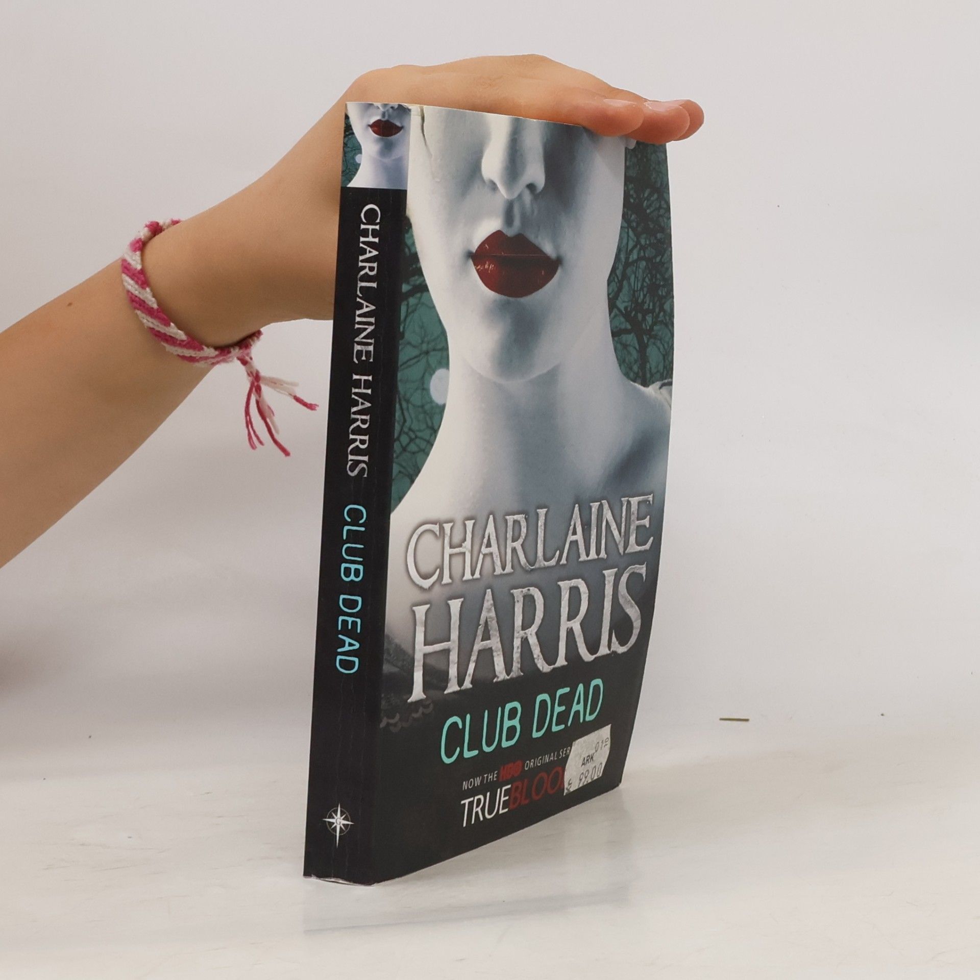 Charlaine Harris Schulz Club dead