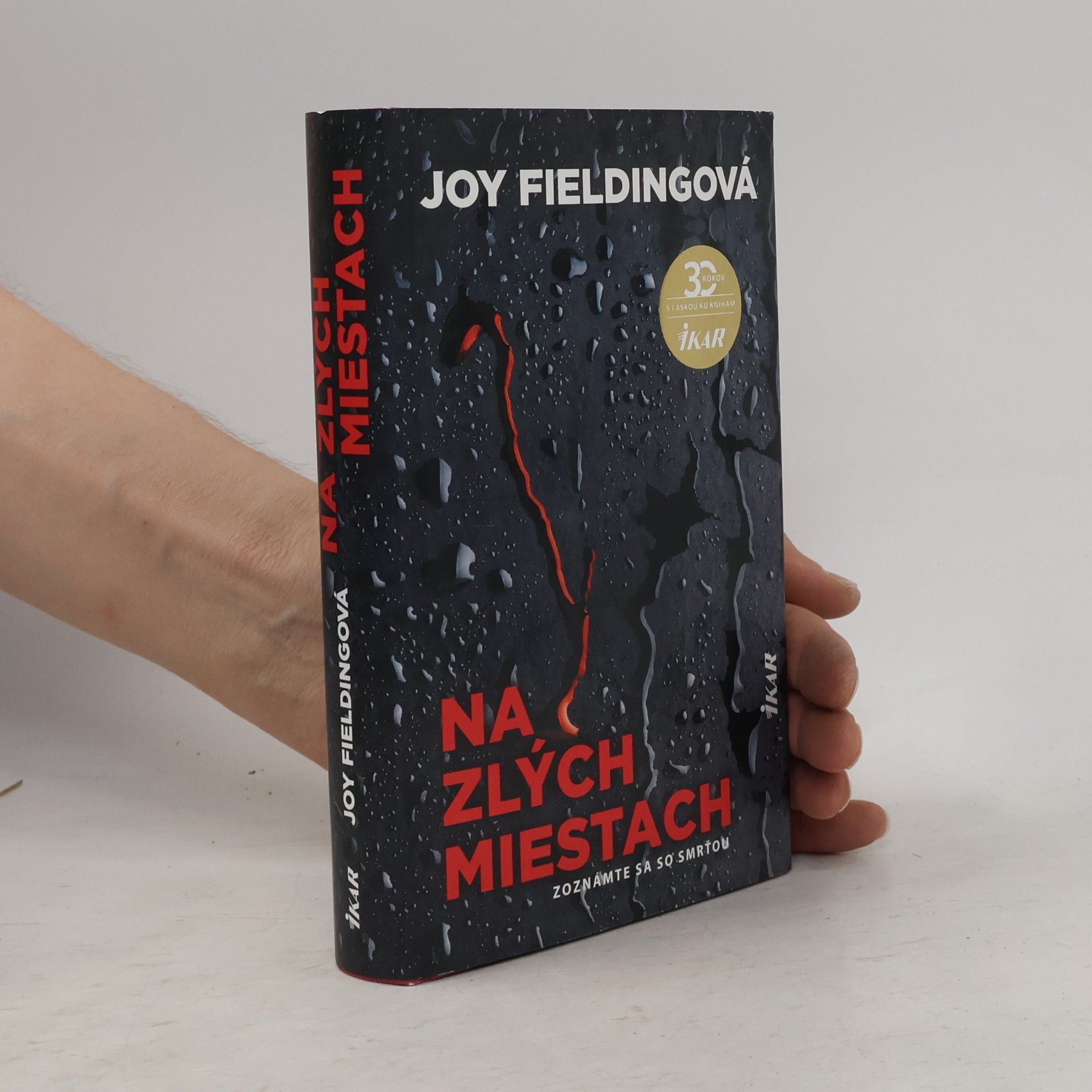 Joy Fielding Na zlých miestach