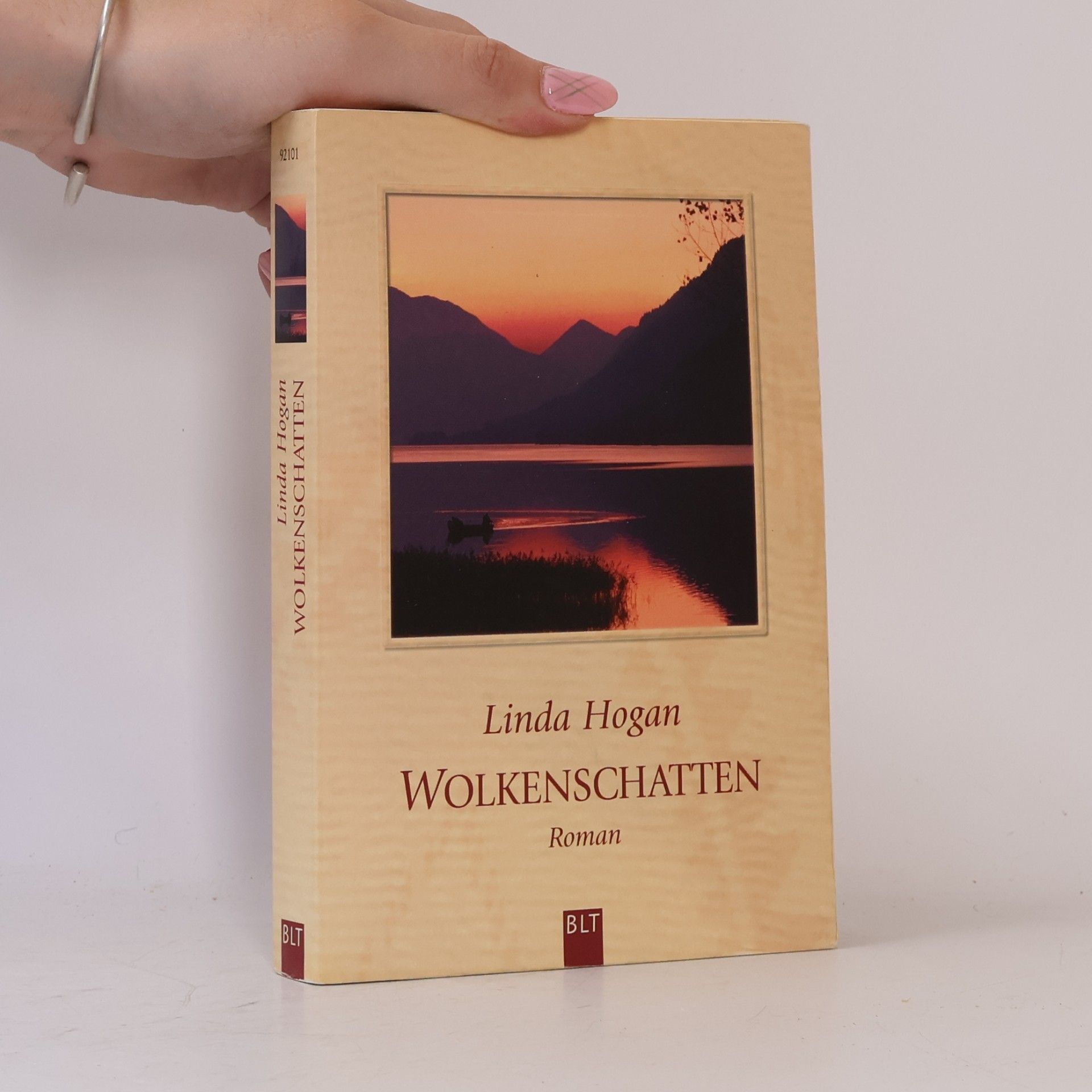 Linda Hogan Wolkenschatten