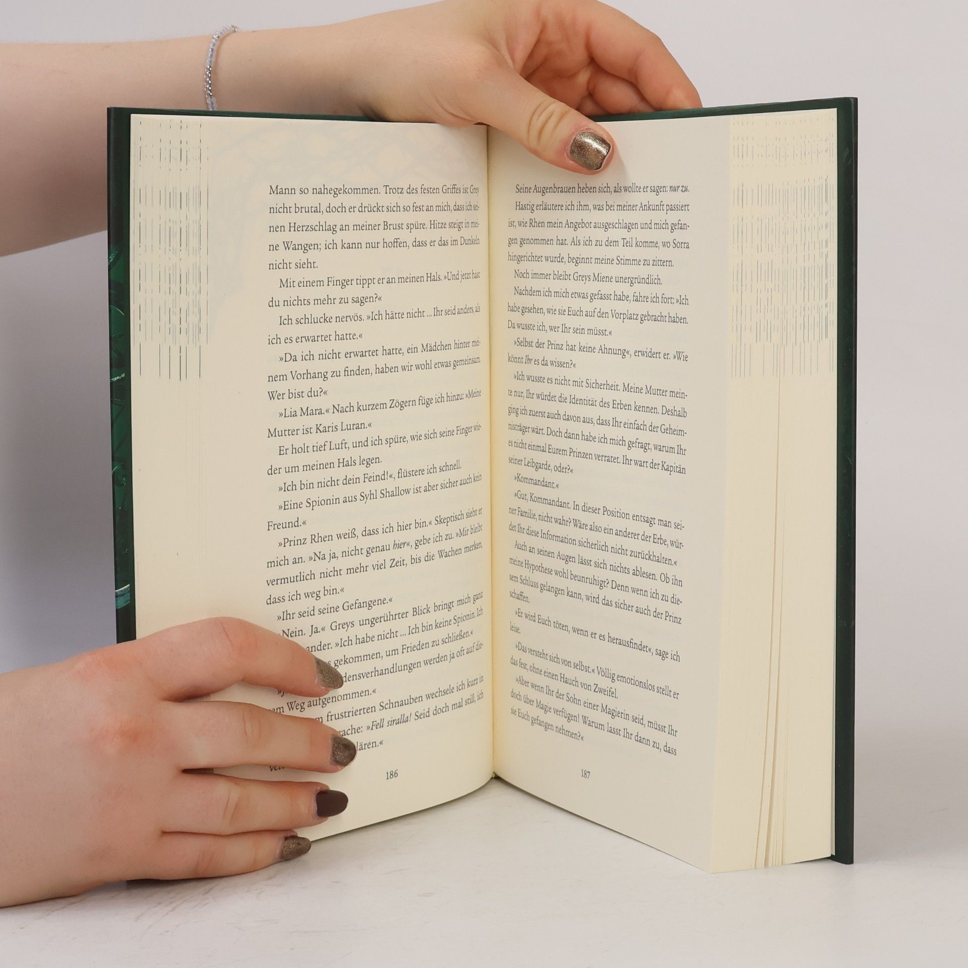 Brigid Kemmerer Ein Herz so dunkel und schön