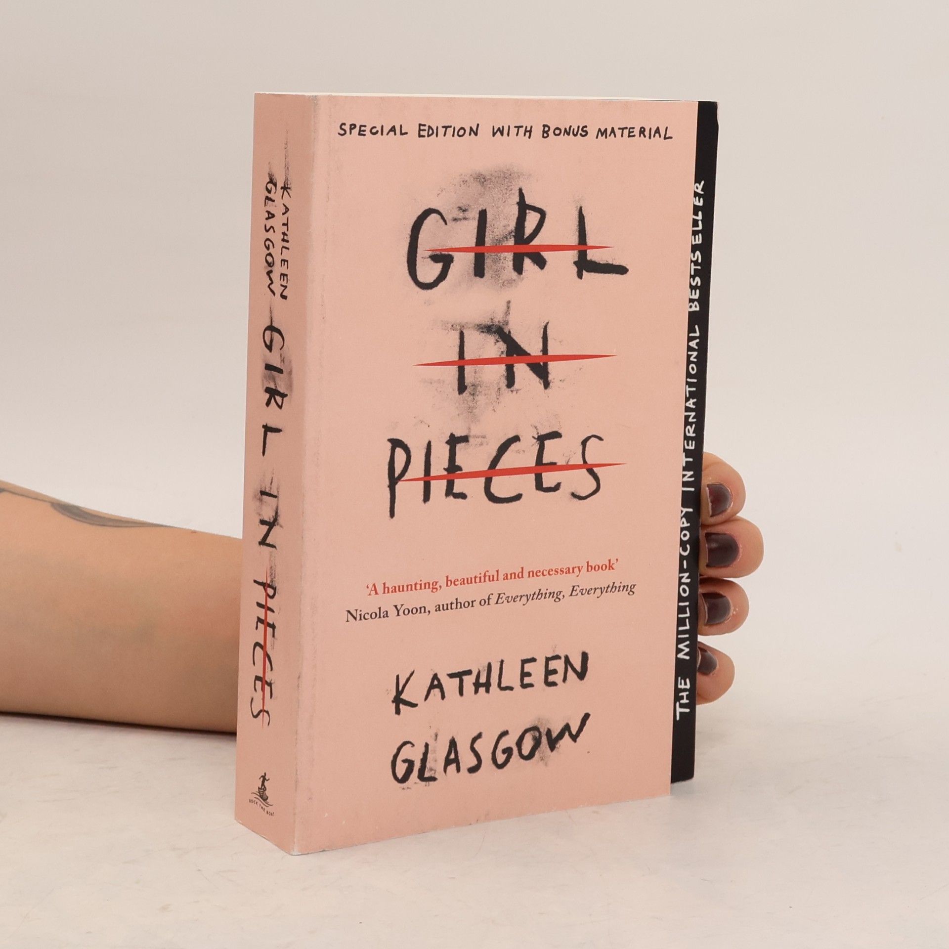 Kathleen Glasgow Girl In Pieces