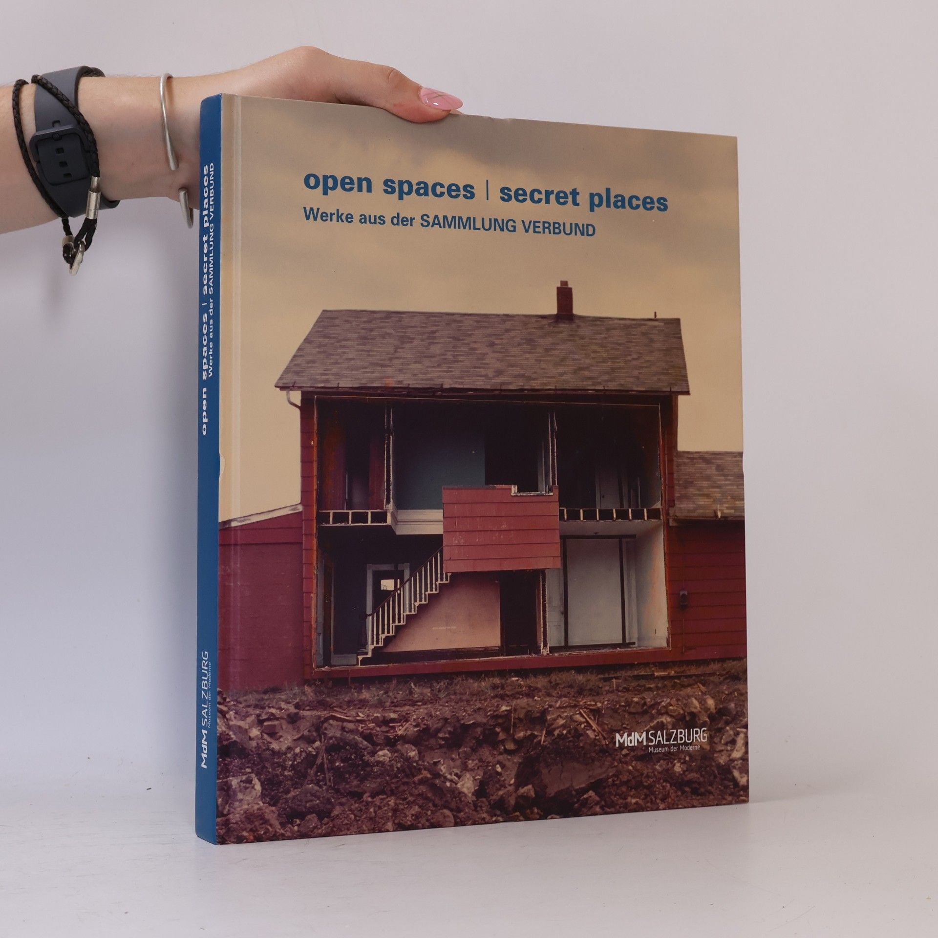 Open spaces - secret places