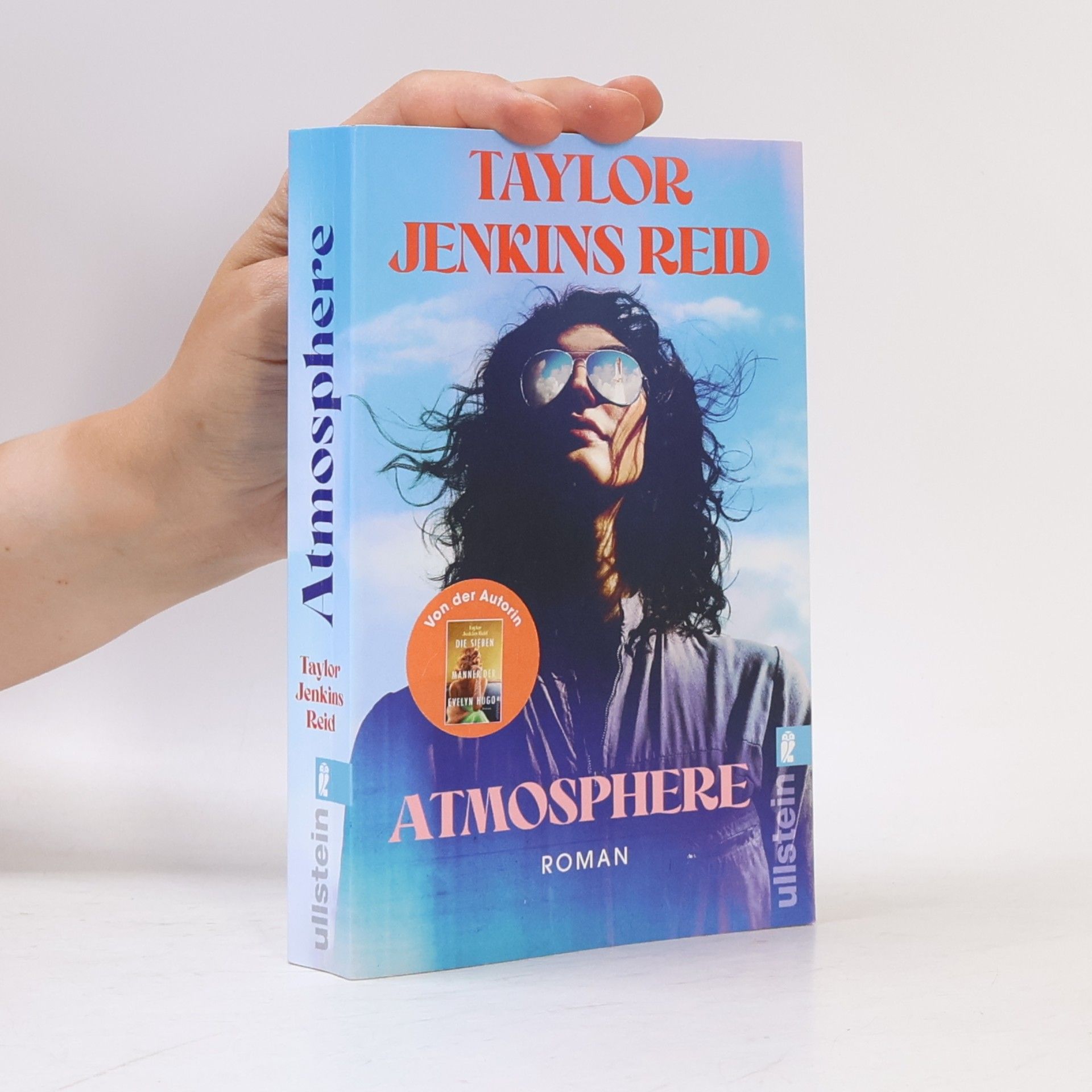 Taylor Jenkins Reid Atmosphere