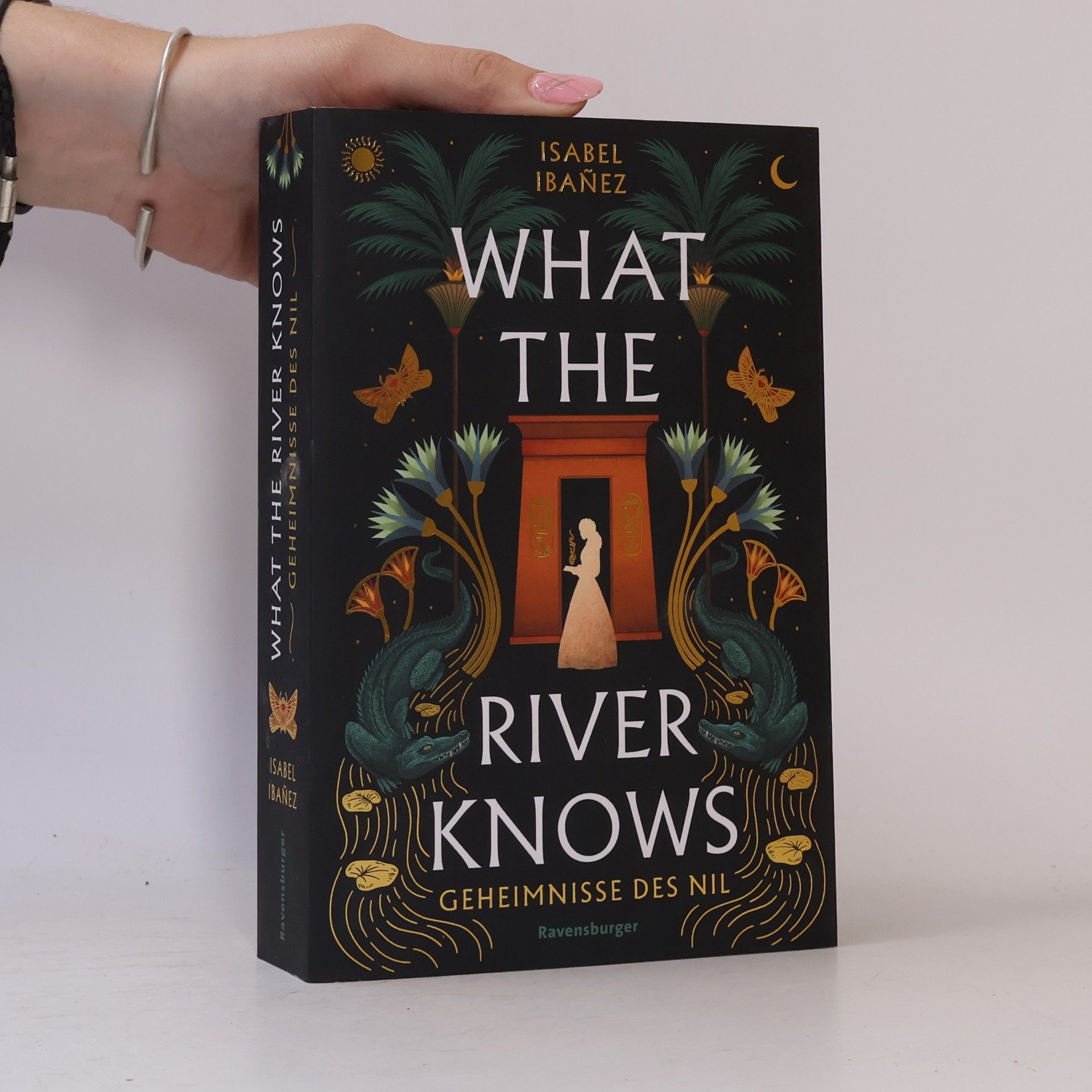 Isabel Ibañez What the river knows