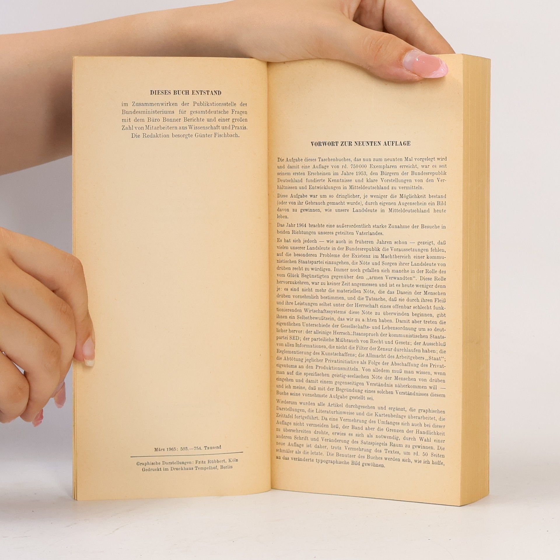 Various authors SBZ von A bis Z. Ein Taschen- und Nachschlagebuch über die Sowjetische Besatzungszone Deutschlands