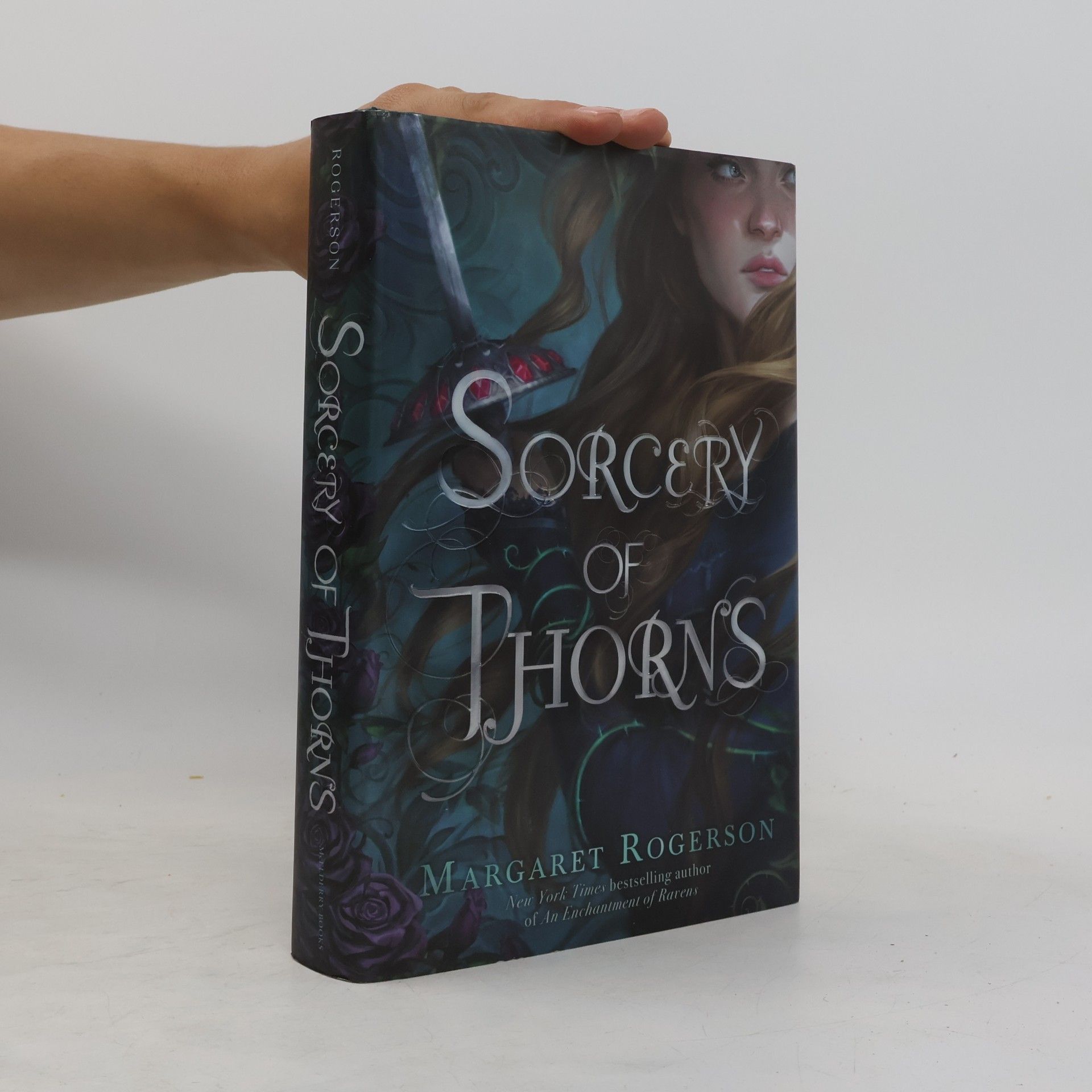 Margaret Rogerson Sorcery of Thorns