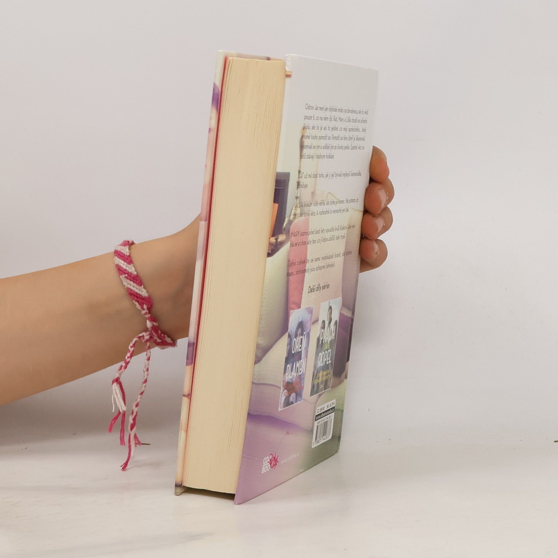Jenny Han Oko za oko
