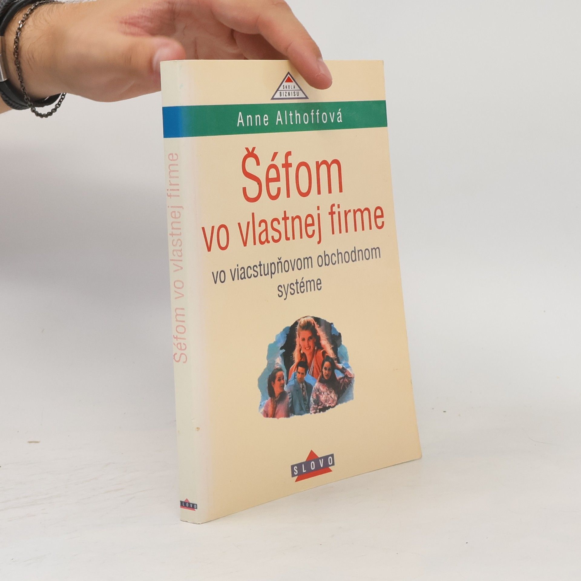 Anne Althoff Šéfom vo vlastnej firme