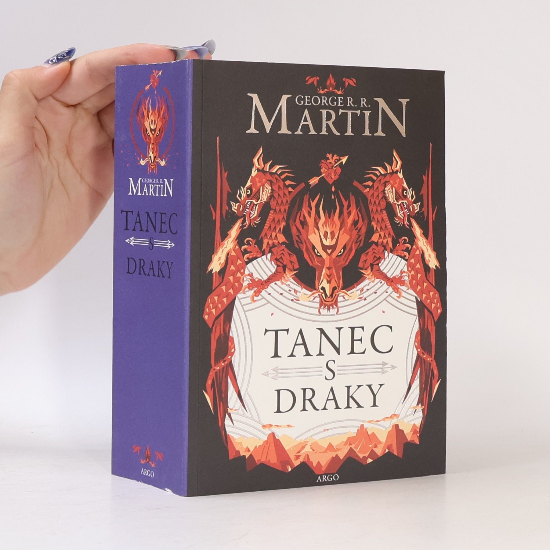 George R. R. Martin Tanec s draky