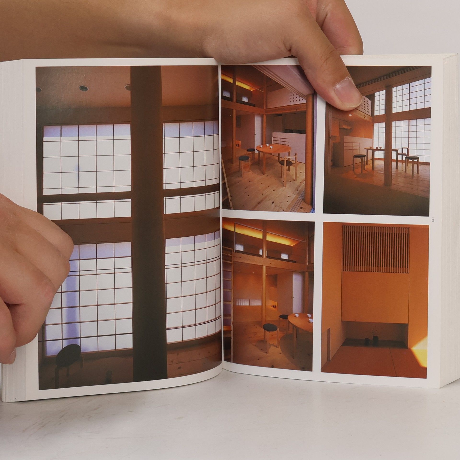Kelley Cheng Houses of asia = Casas asiáticas = Case asiatiche