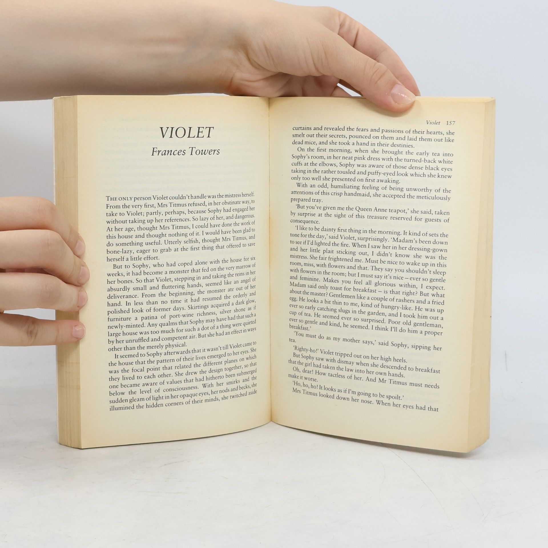 Angela Carter Wayward Girls and Wicked Women: An Anthology of Stories