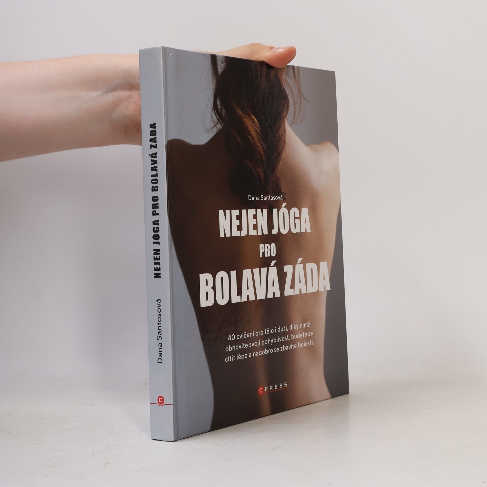 Dana Santas Nejen jóga pro bolavá záda