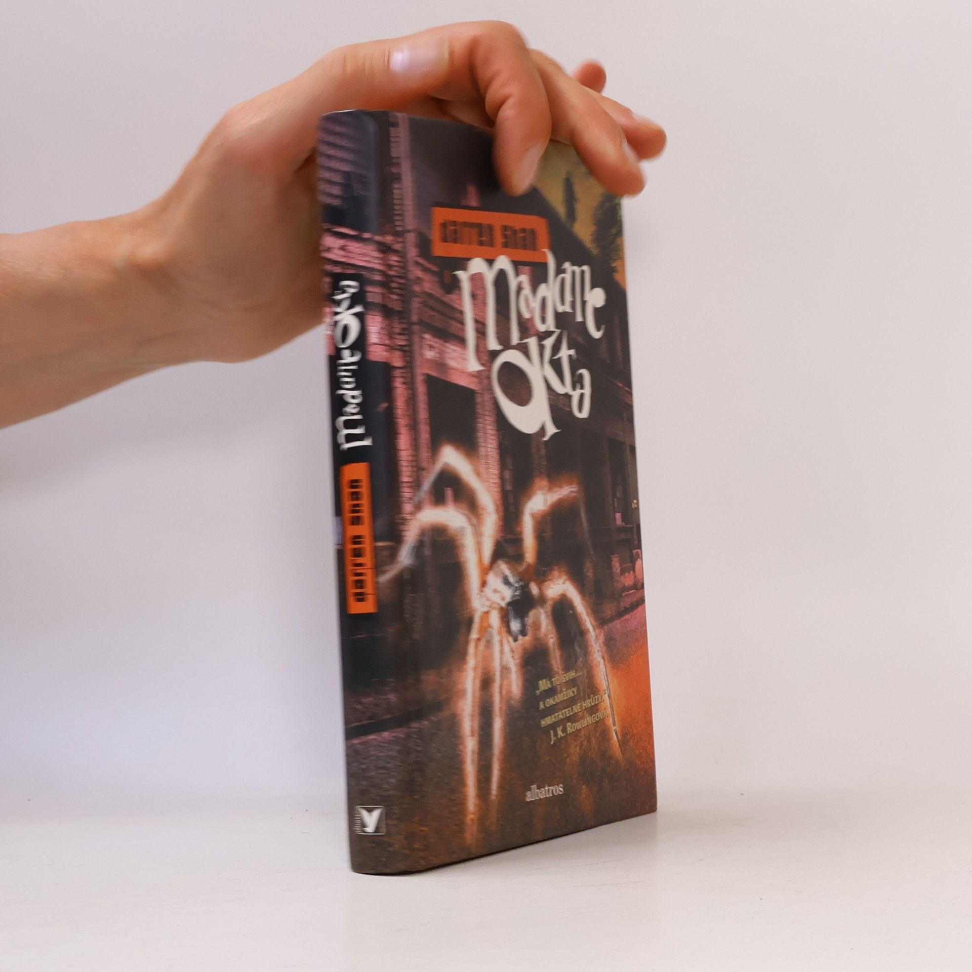 Darren Shan Madame Okta