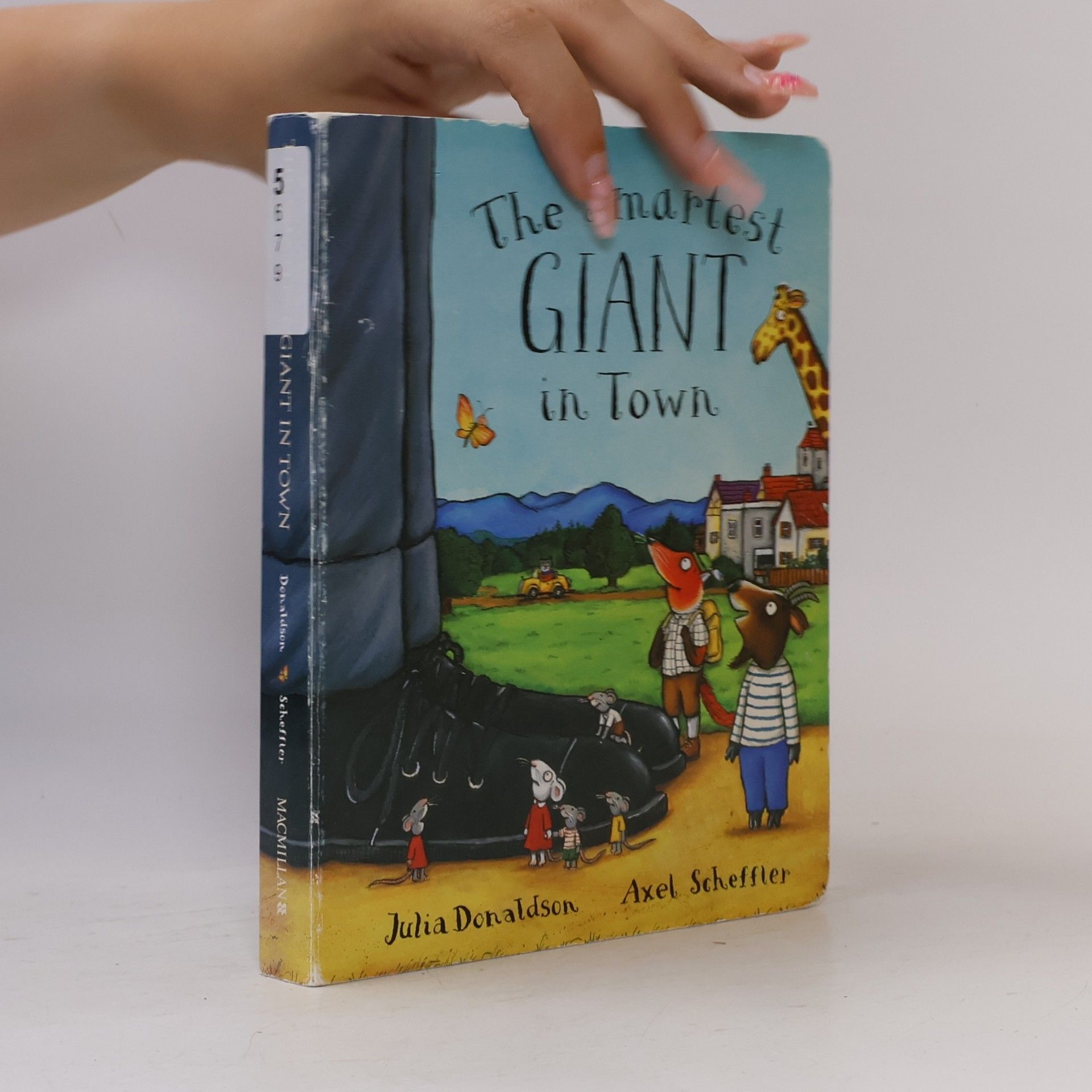 Julia Donaldson The smartest giant in town