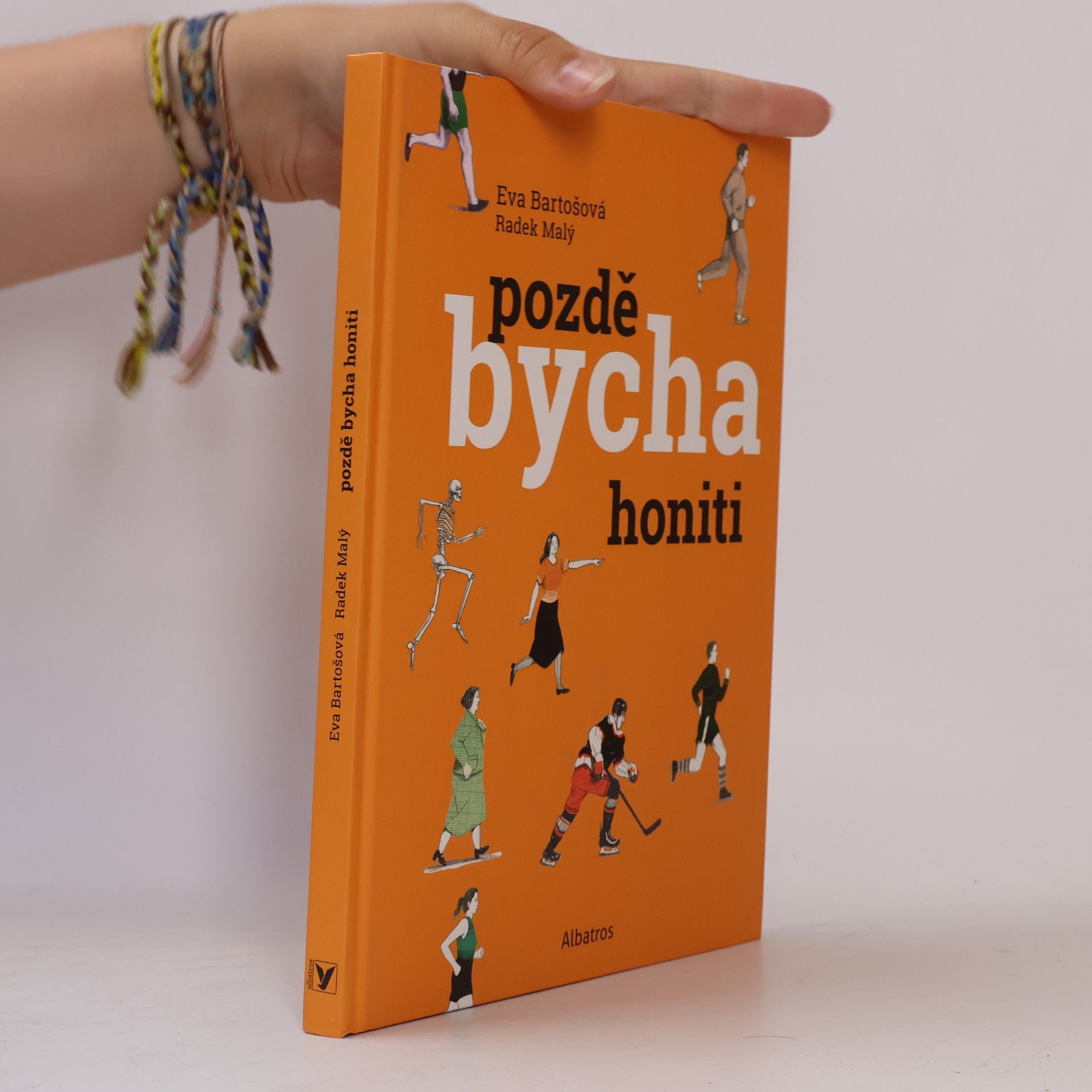 Pozdě bycha honiti
